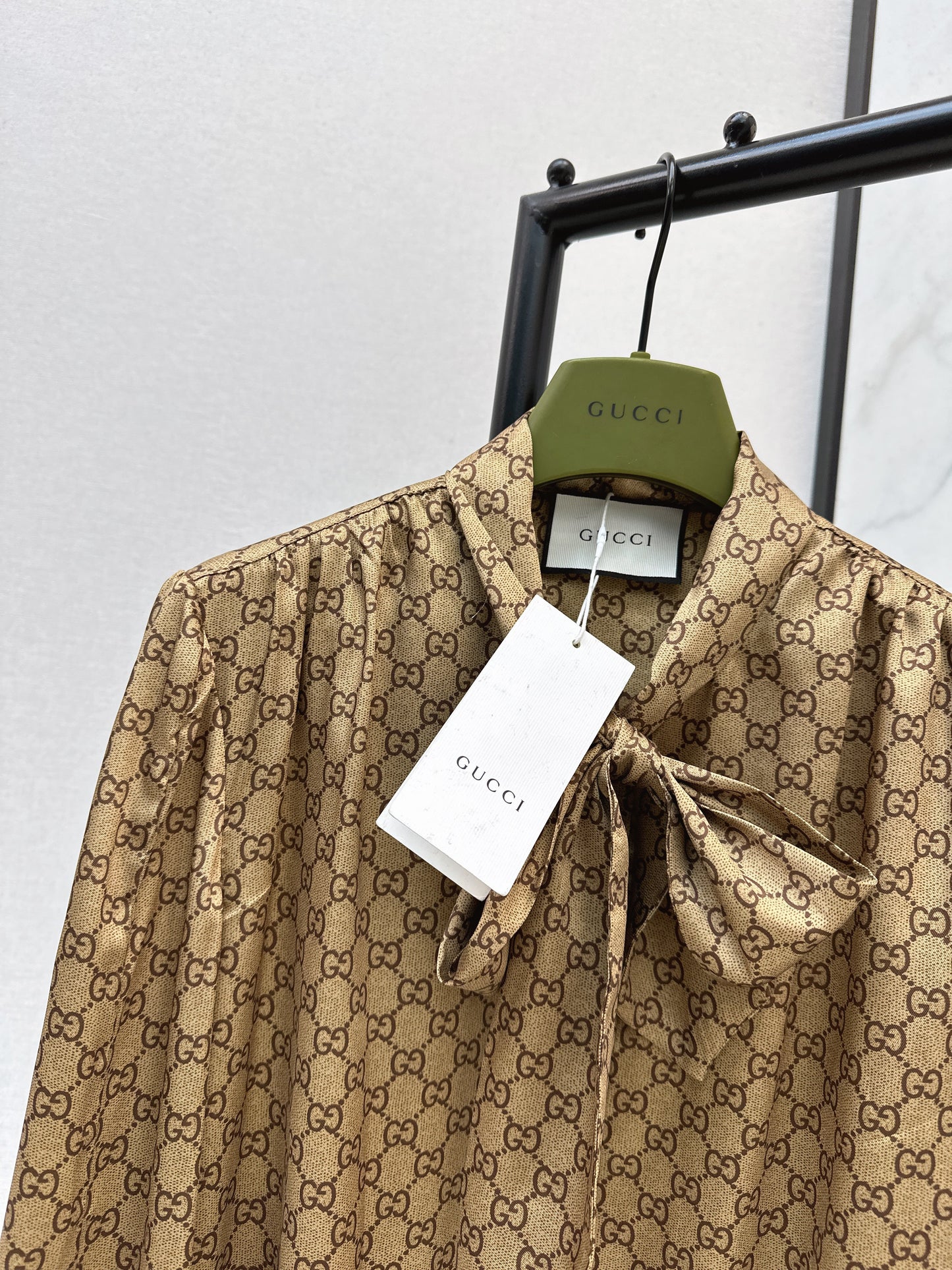 26SS NEUE bedruckte Hemden