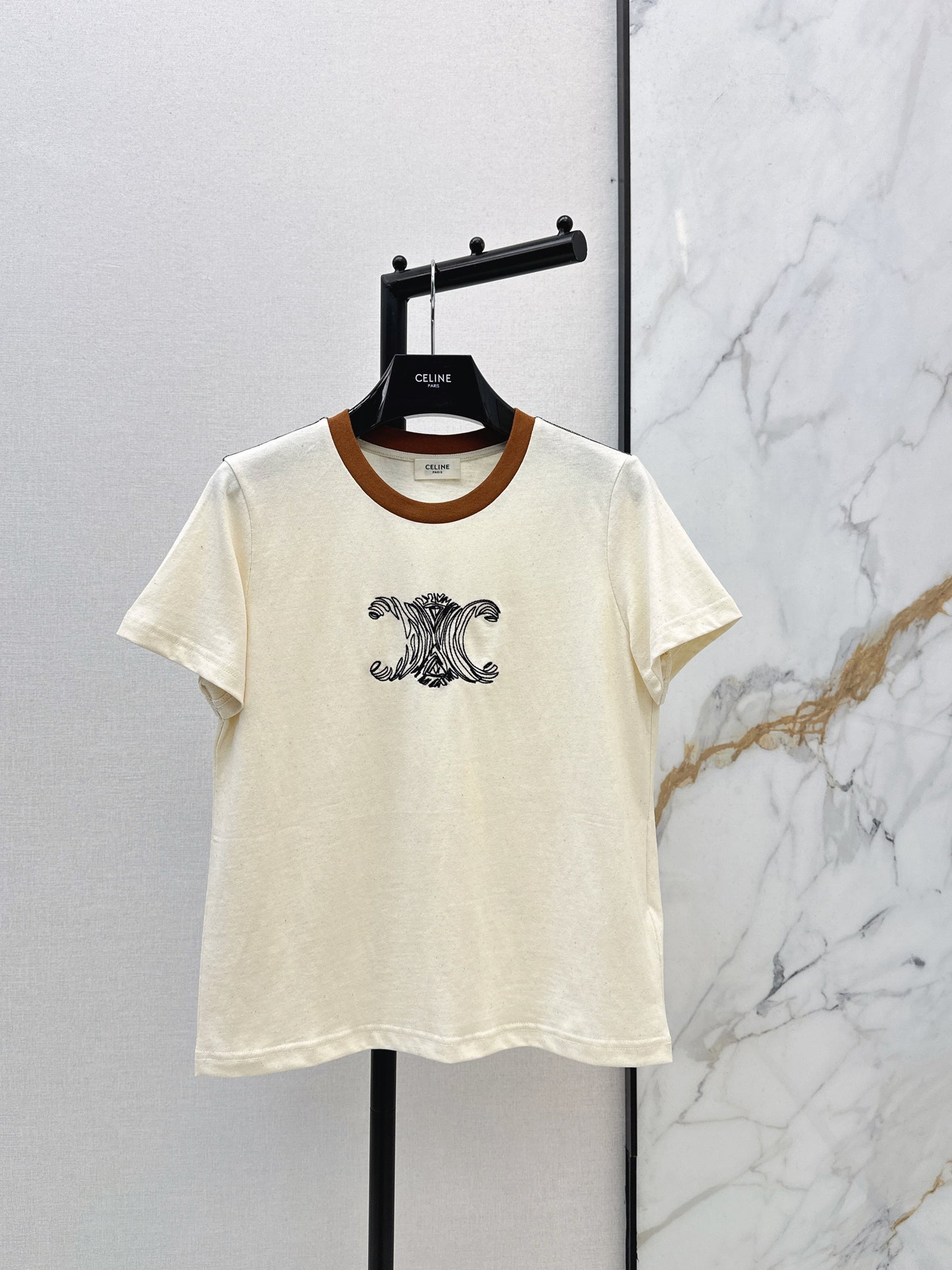 26SS NEUE bestickte T-Shirts