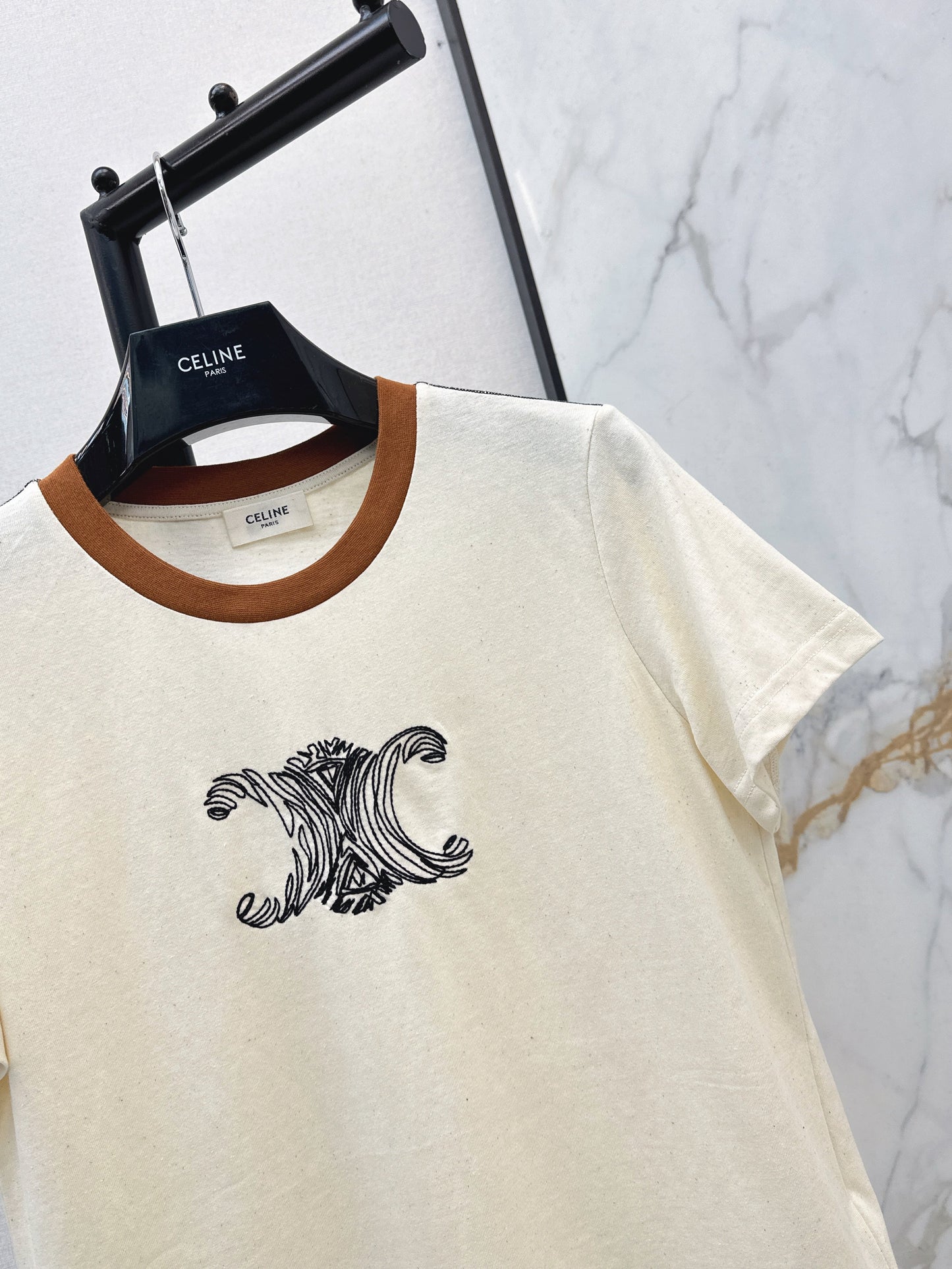 26SS NEUE bestickte T-Shirts