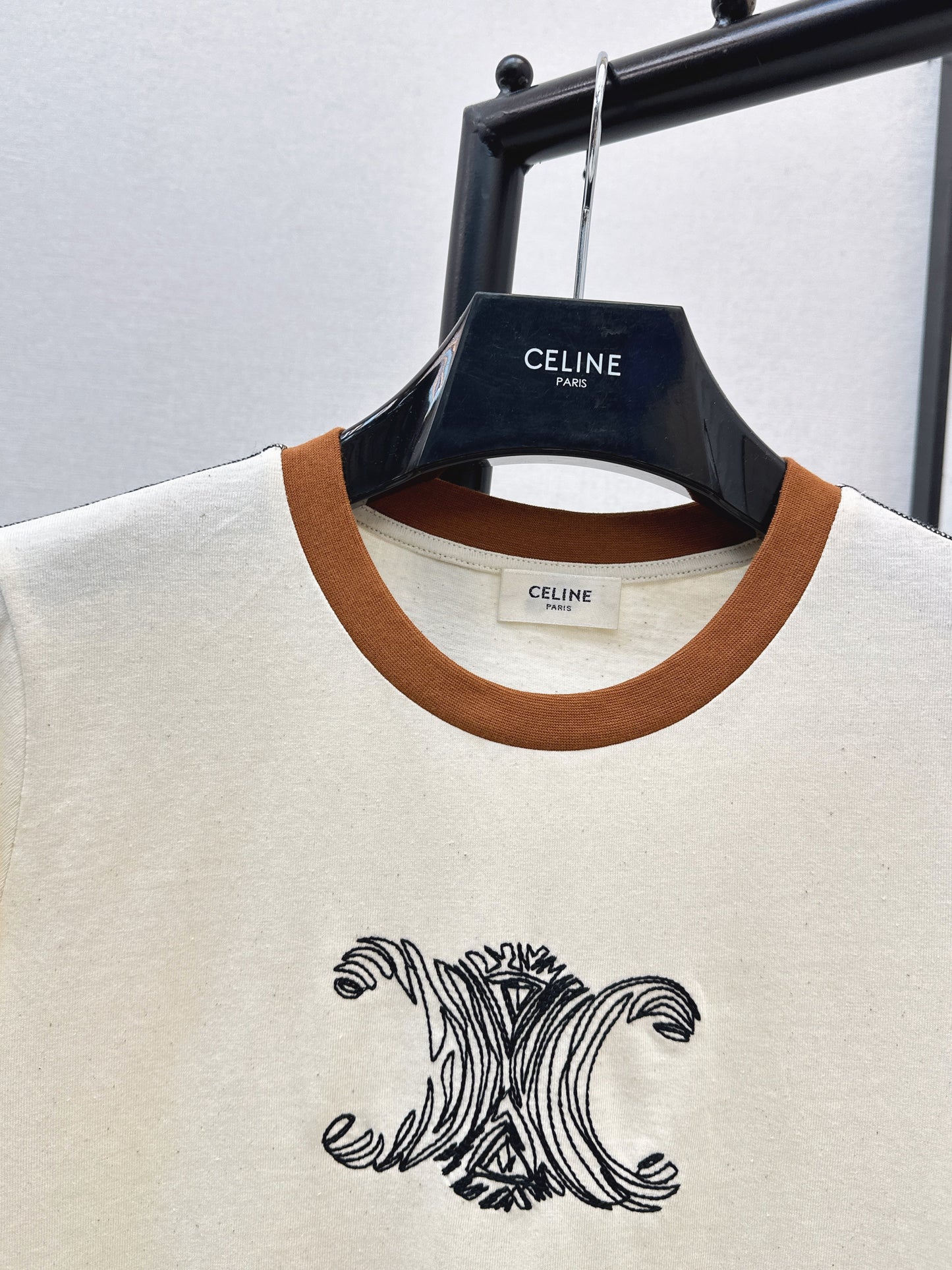 26SS NEUE bestickte T-Shirts