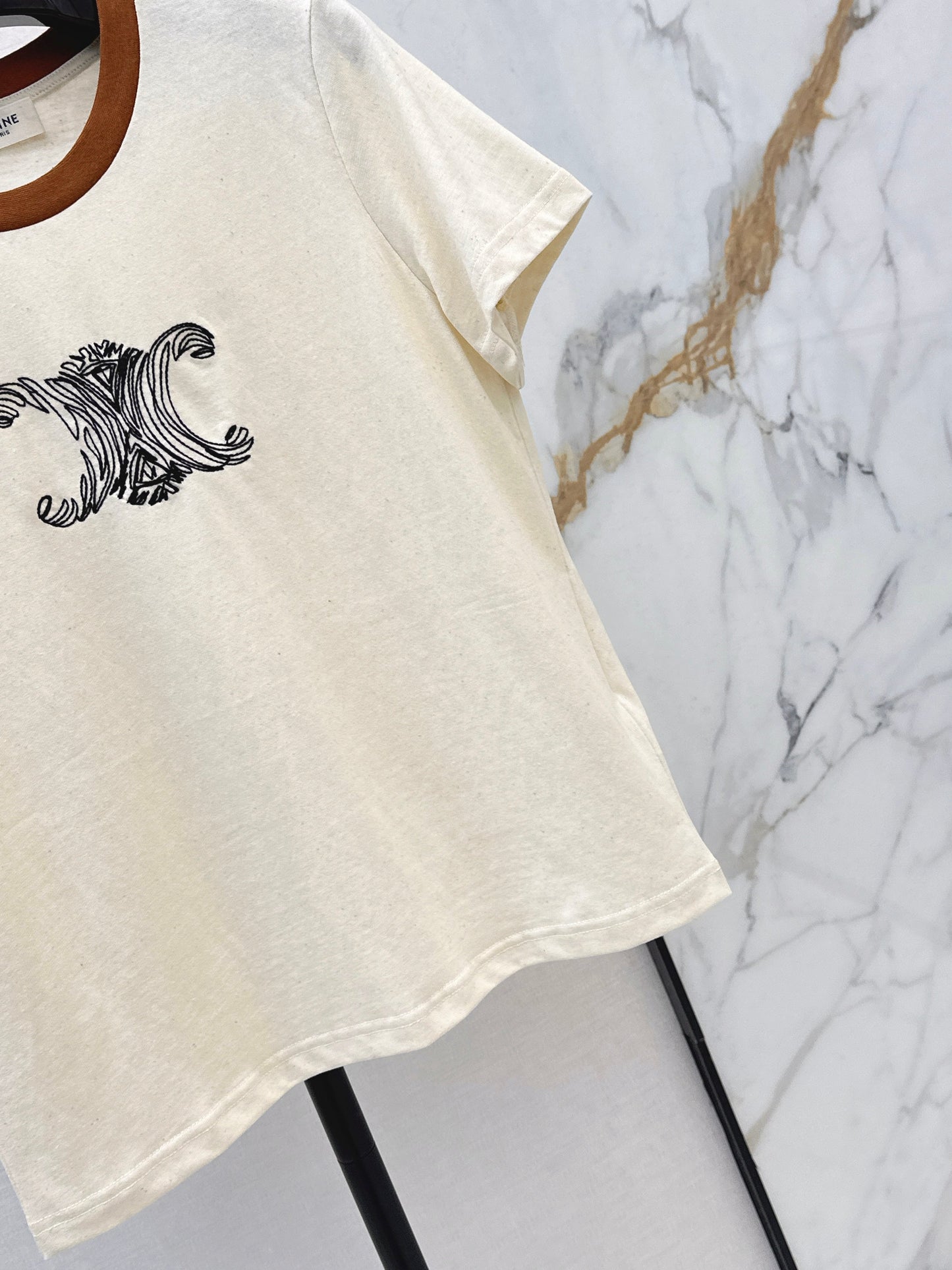 26SS NEUE bestickte T-Shirts