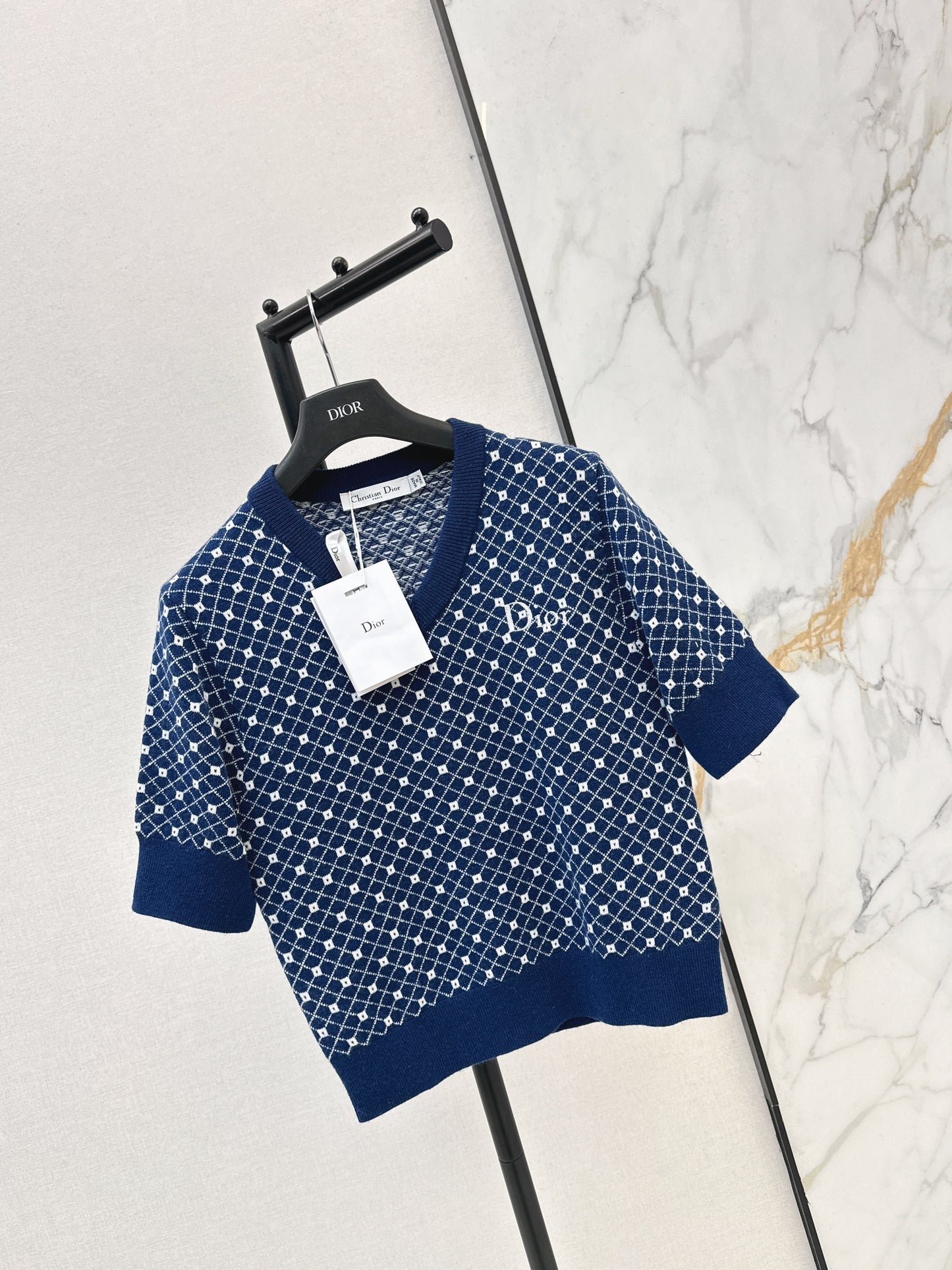26SS NEW v-neck knitwear