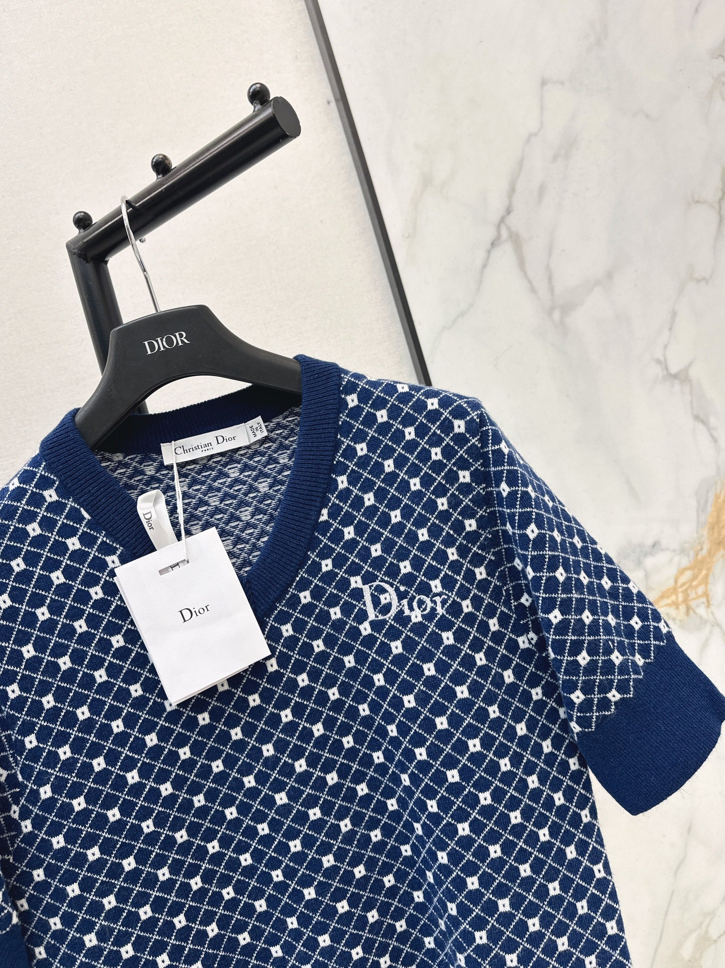 26SS NEW v-neck knitwear
