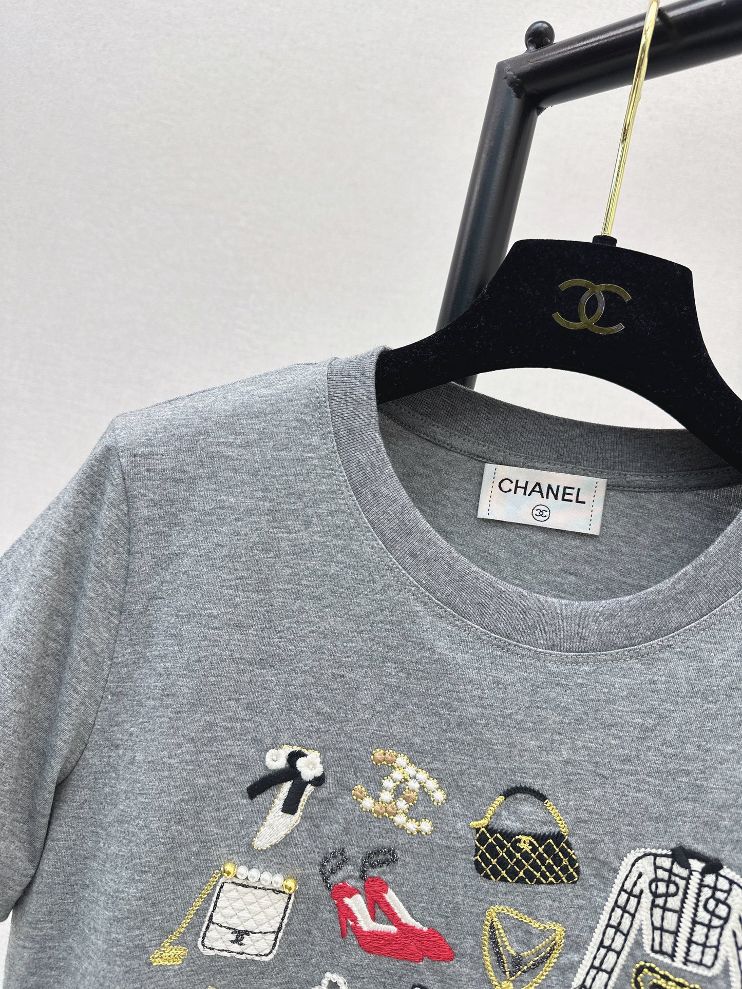 26SS NEW vintage embroidery beading t-shirts