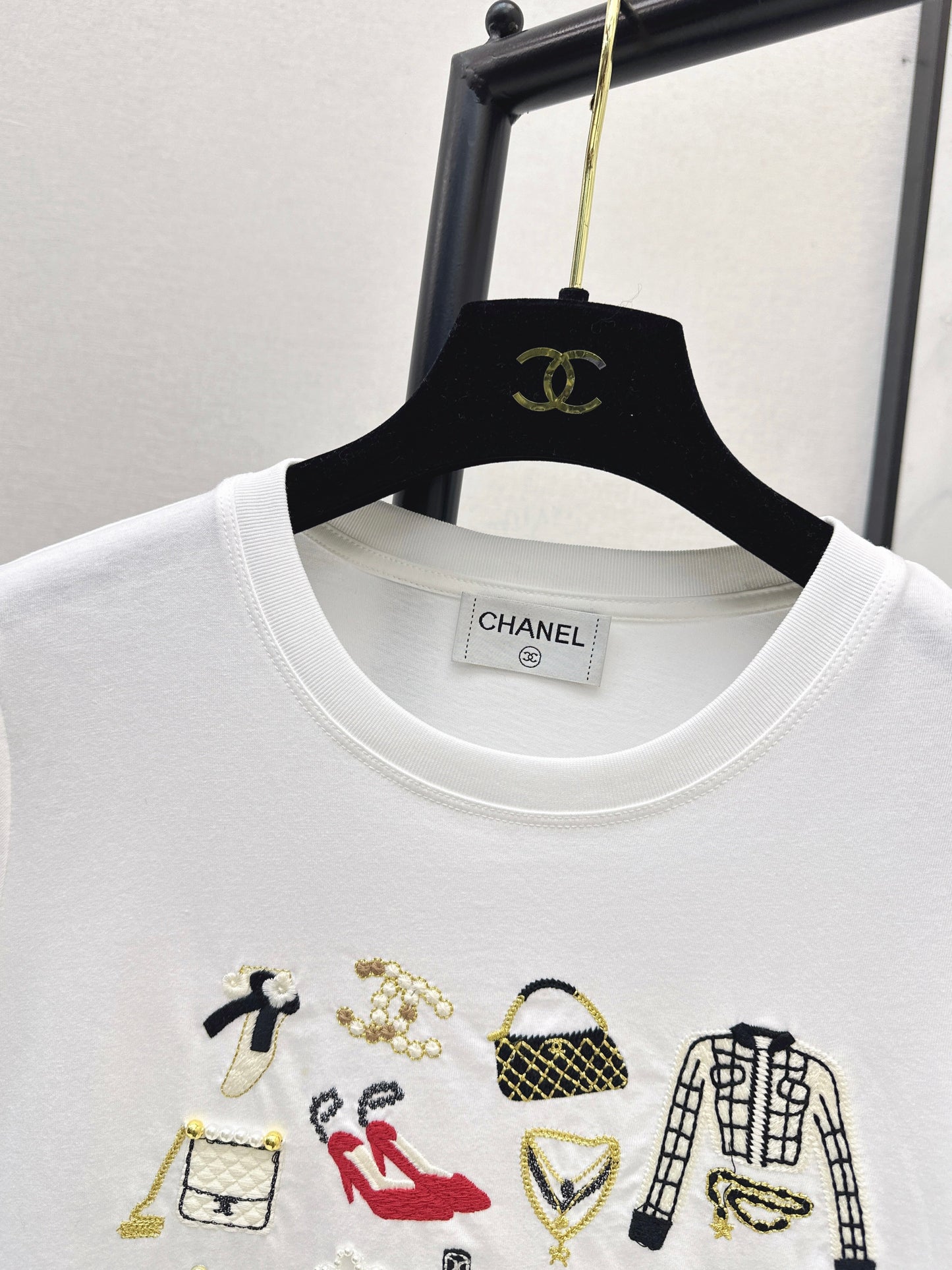 26SS NEW vintage embroidery beading t-shirts