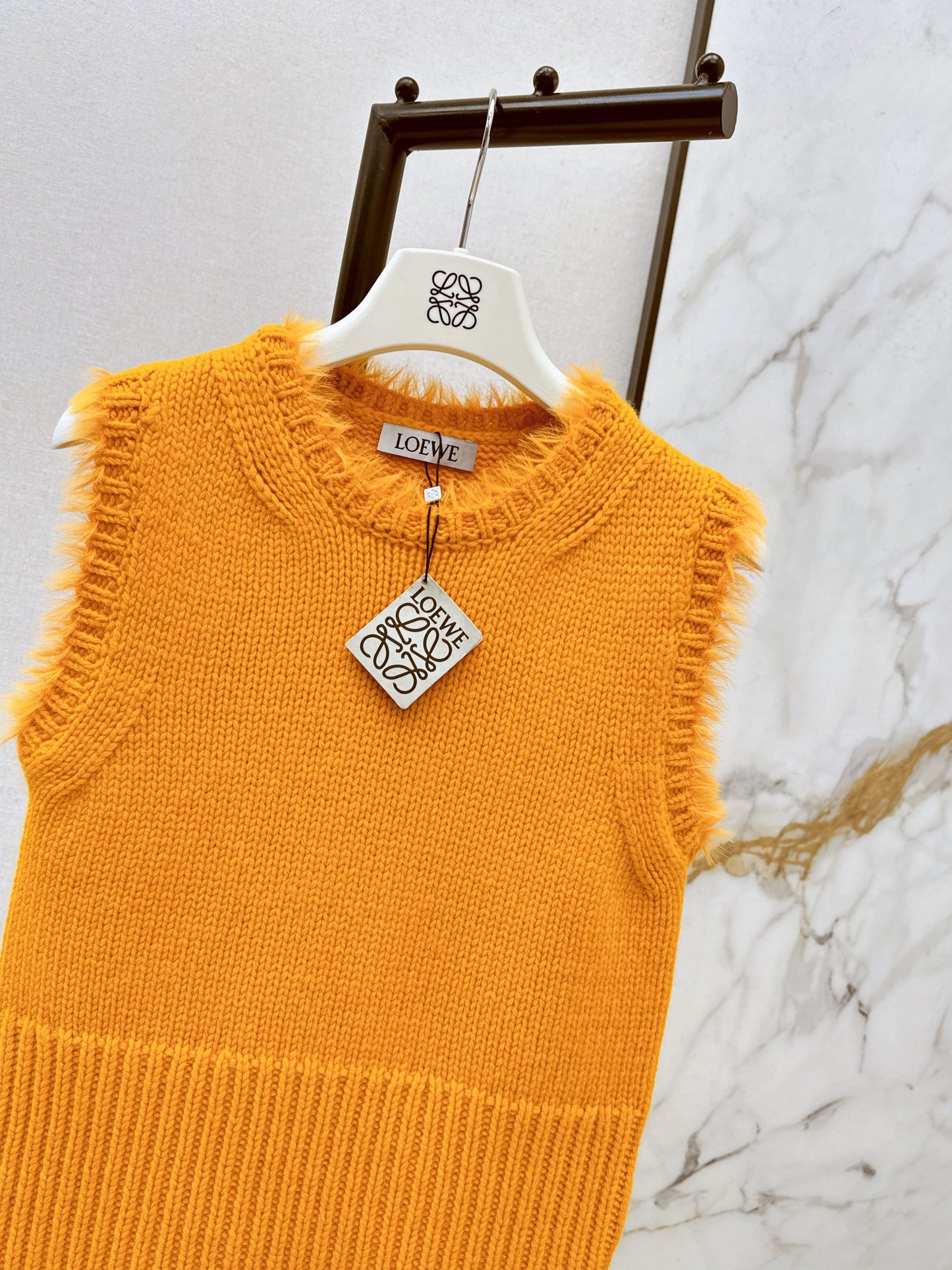 26SS NEW sleeveless sweater