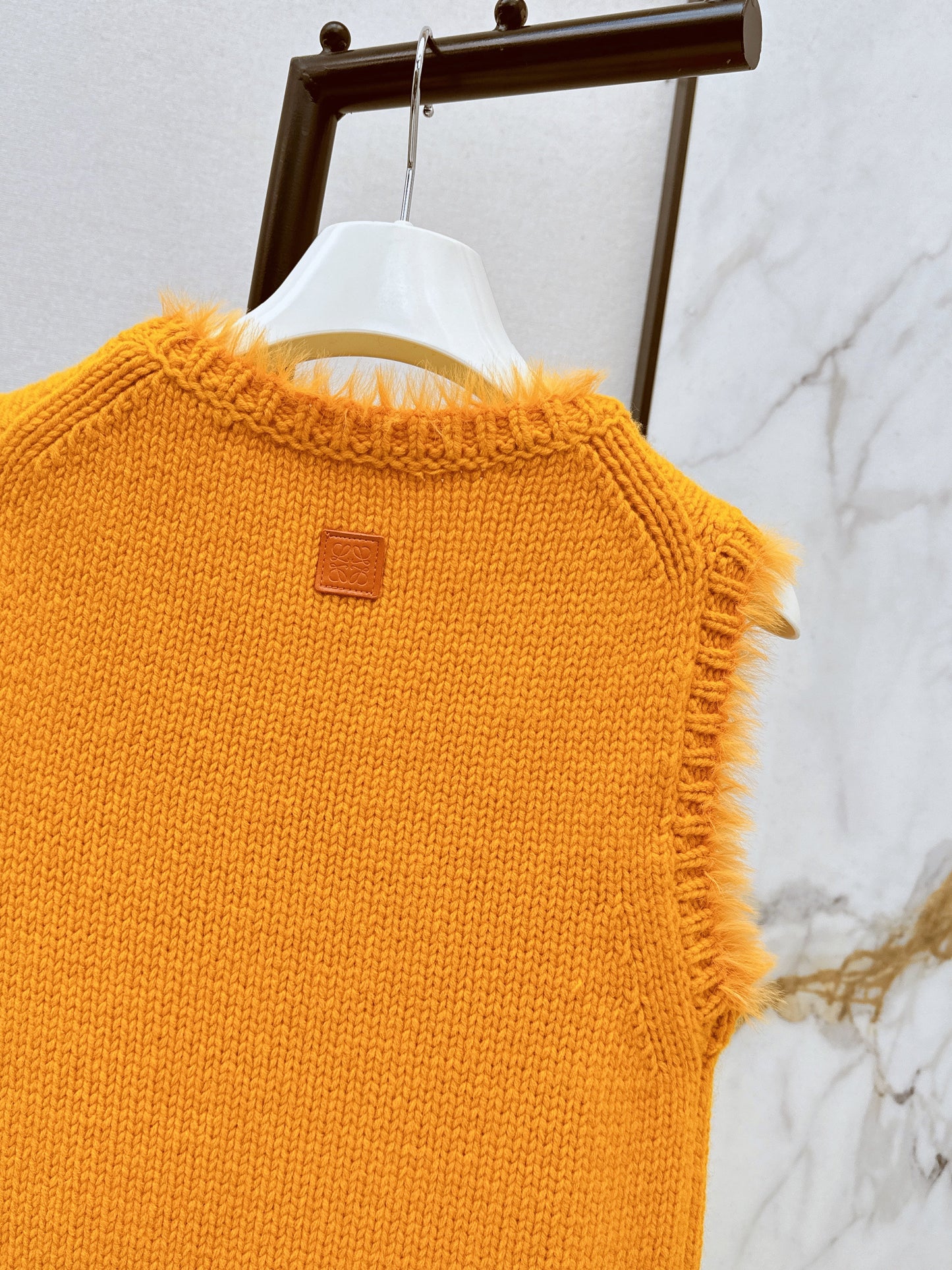 26SS NEW sleeveless sweater