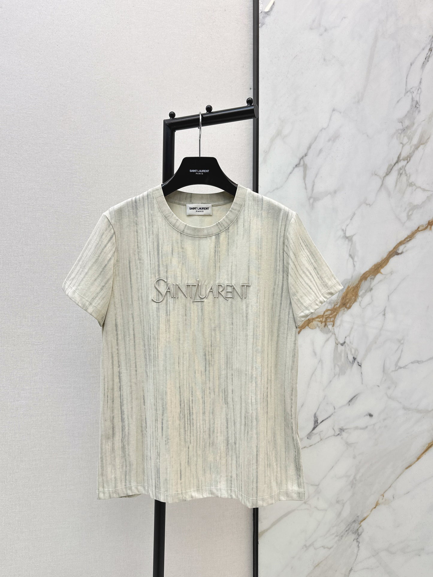 26SS NEUE bestickte T-Shirts