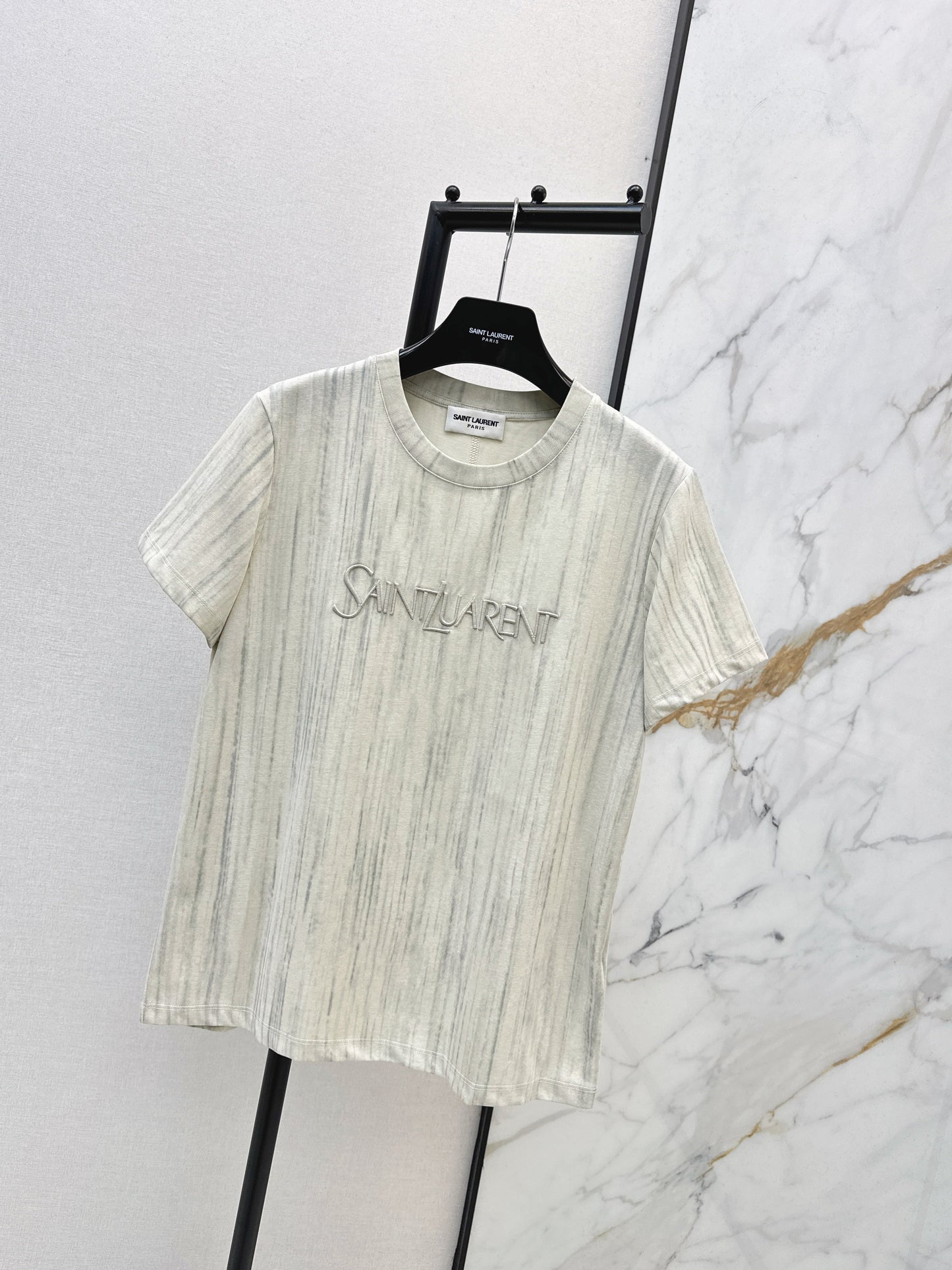 26SS NEUE bestickte T-Shirts