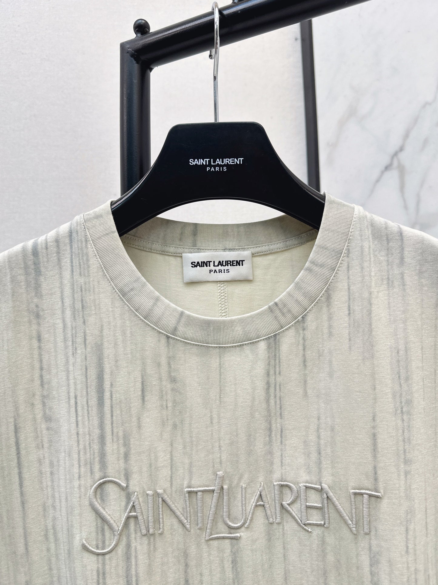 26SS NEUE bestickte T-Shirts