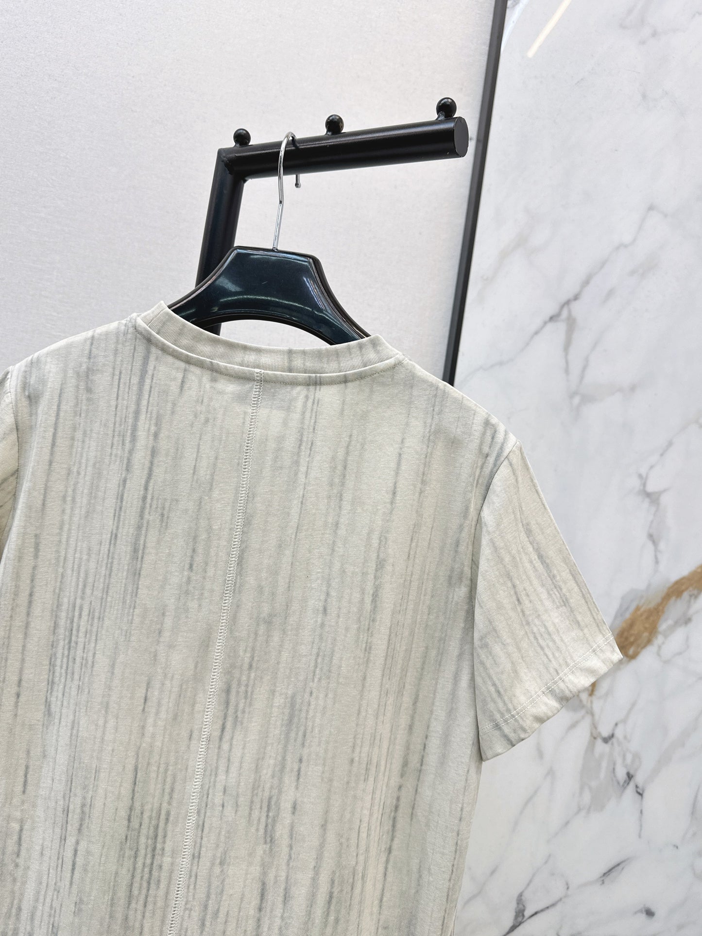 26SS NEUE bestickte T-Shirts