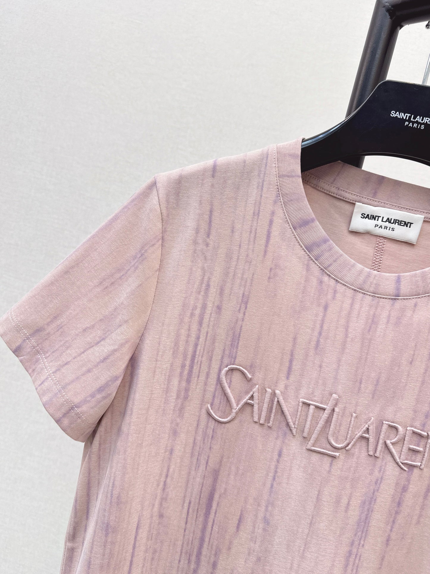 26SS NEUE bestickte T-Shirts