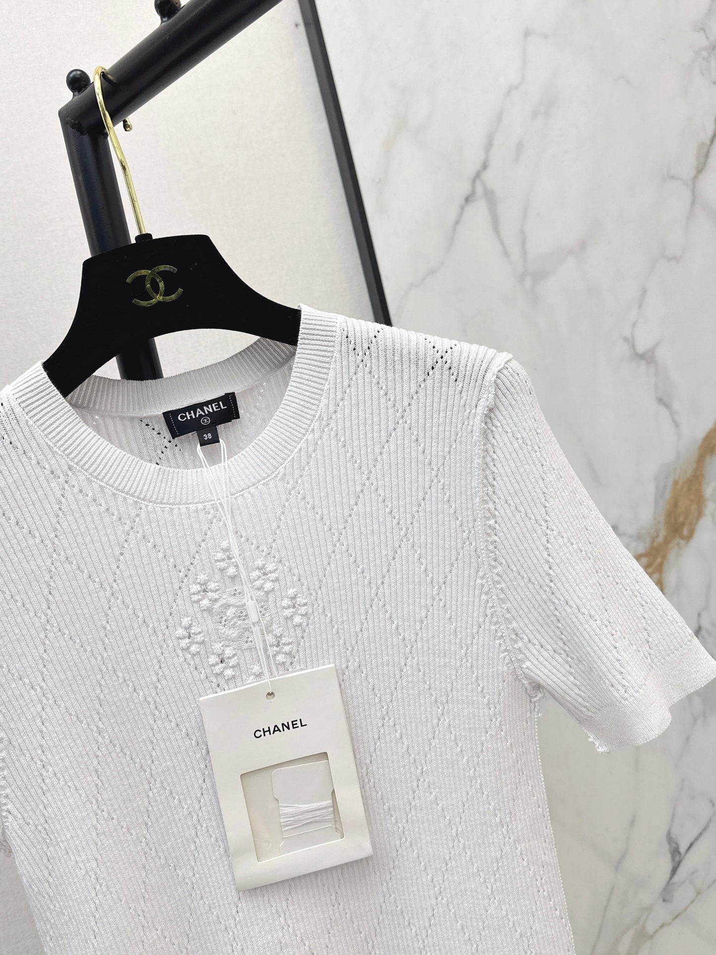 26SS NEUE Jacquard-Strickware