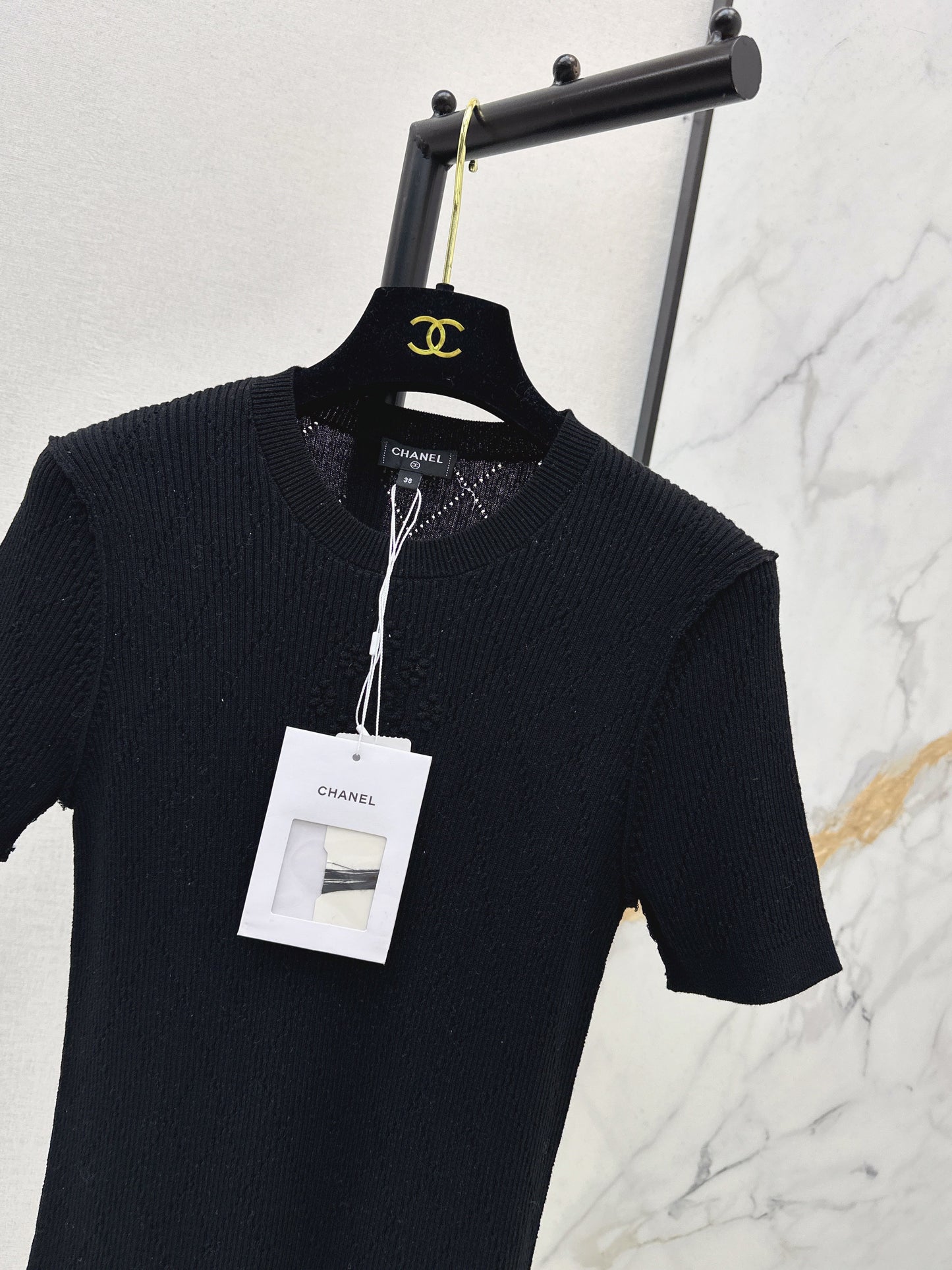 26SS NEUE Jacquard-Strickware