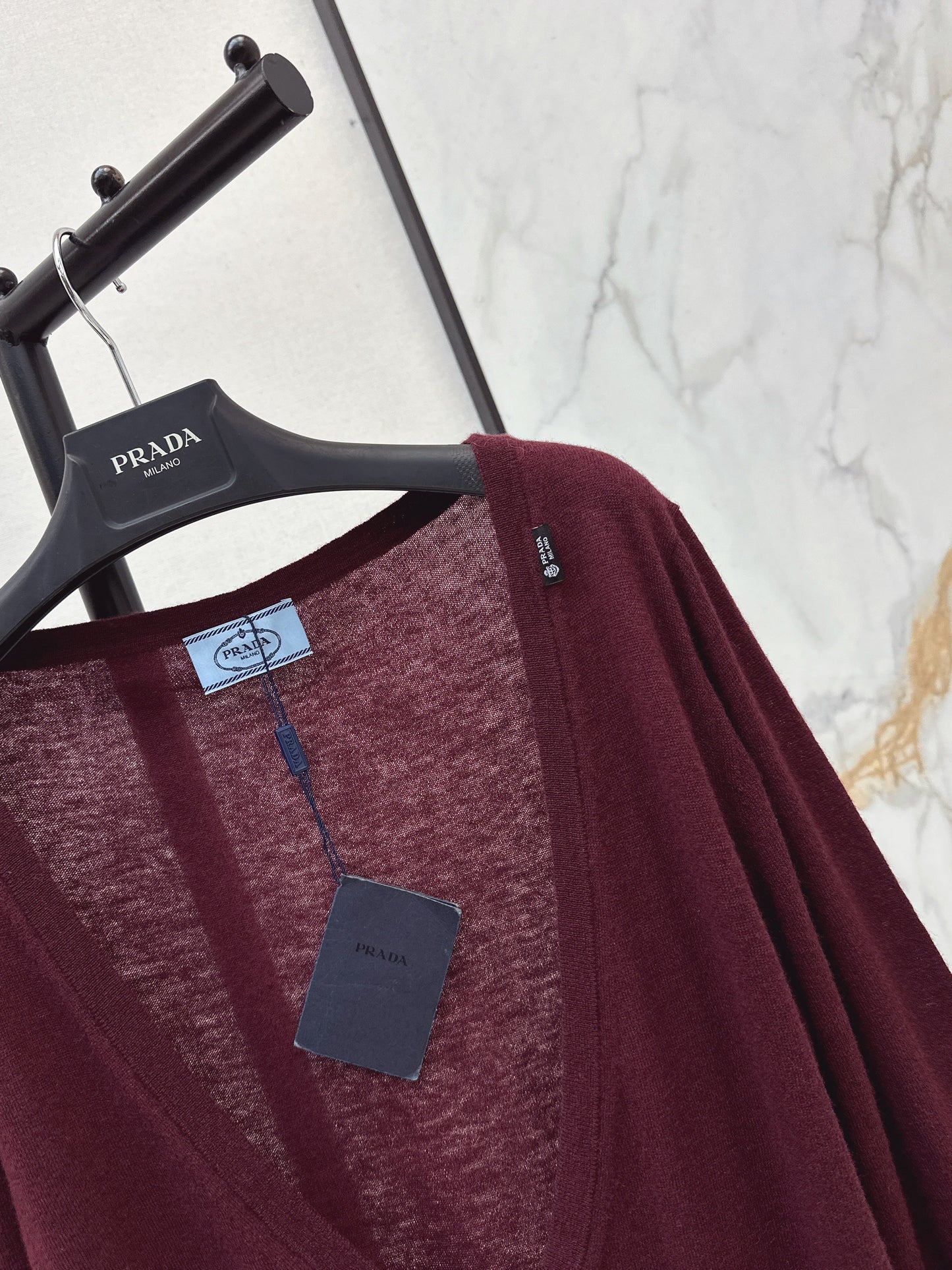 26SS NEW v-neck cashmere sweater