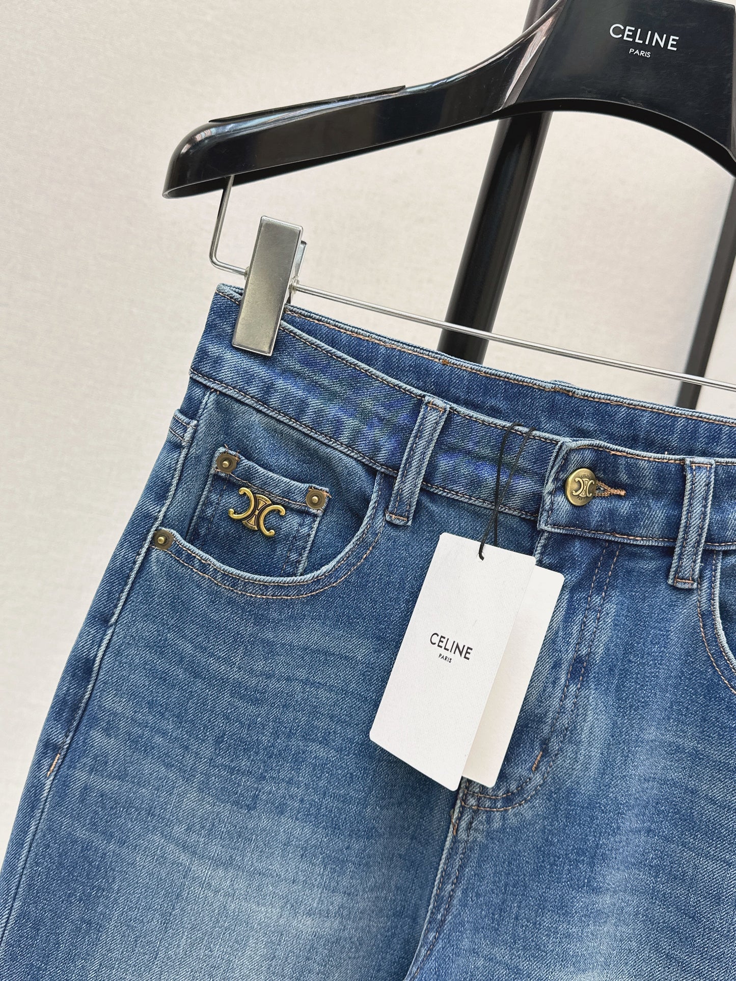 Neue Jeans 26SS