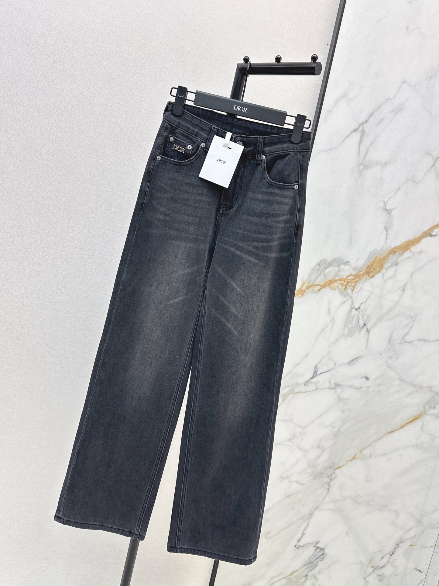 26SS NEUE Straight Jeans