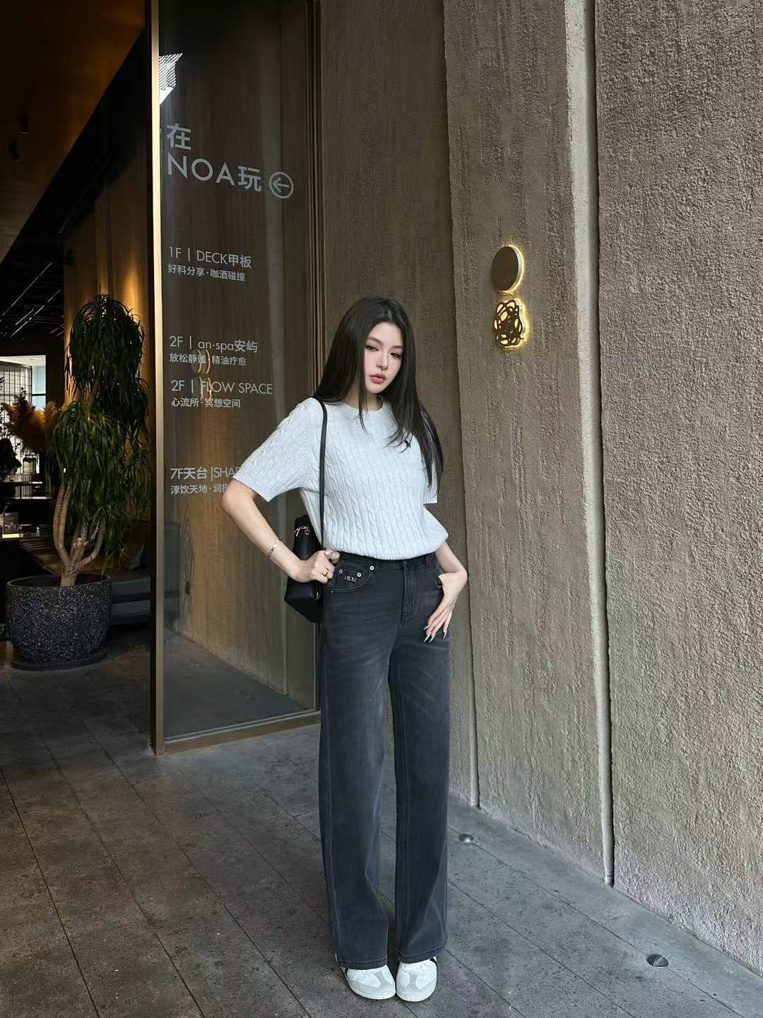 26SS NEUE Straight Jeans