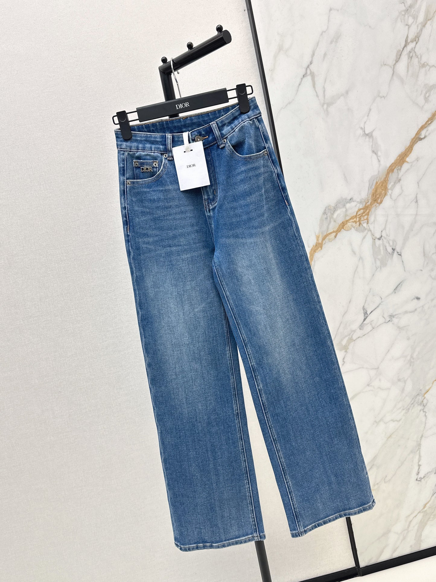 26SS NEUE Straight Jeans