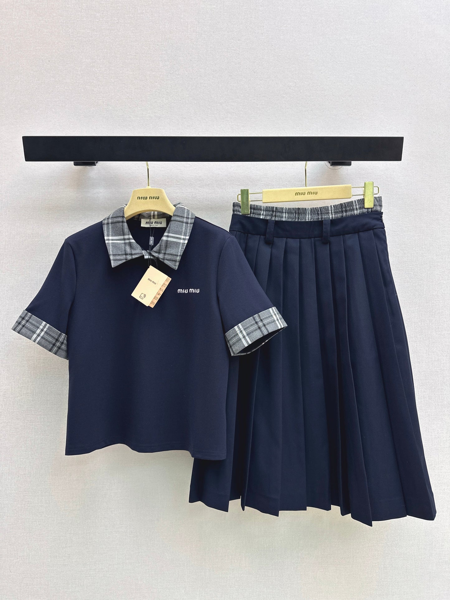 26SS NEW polo shirt+pleated skirts