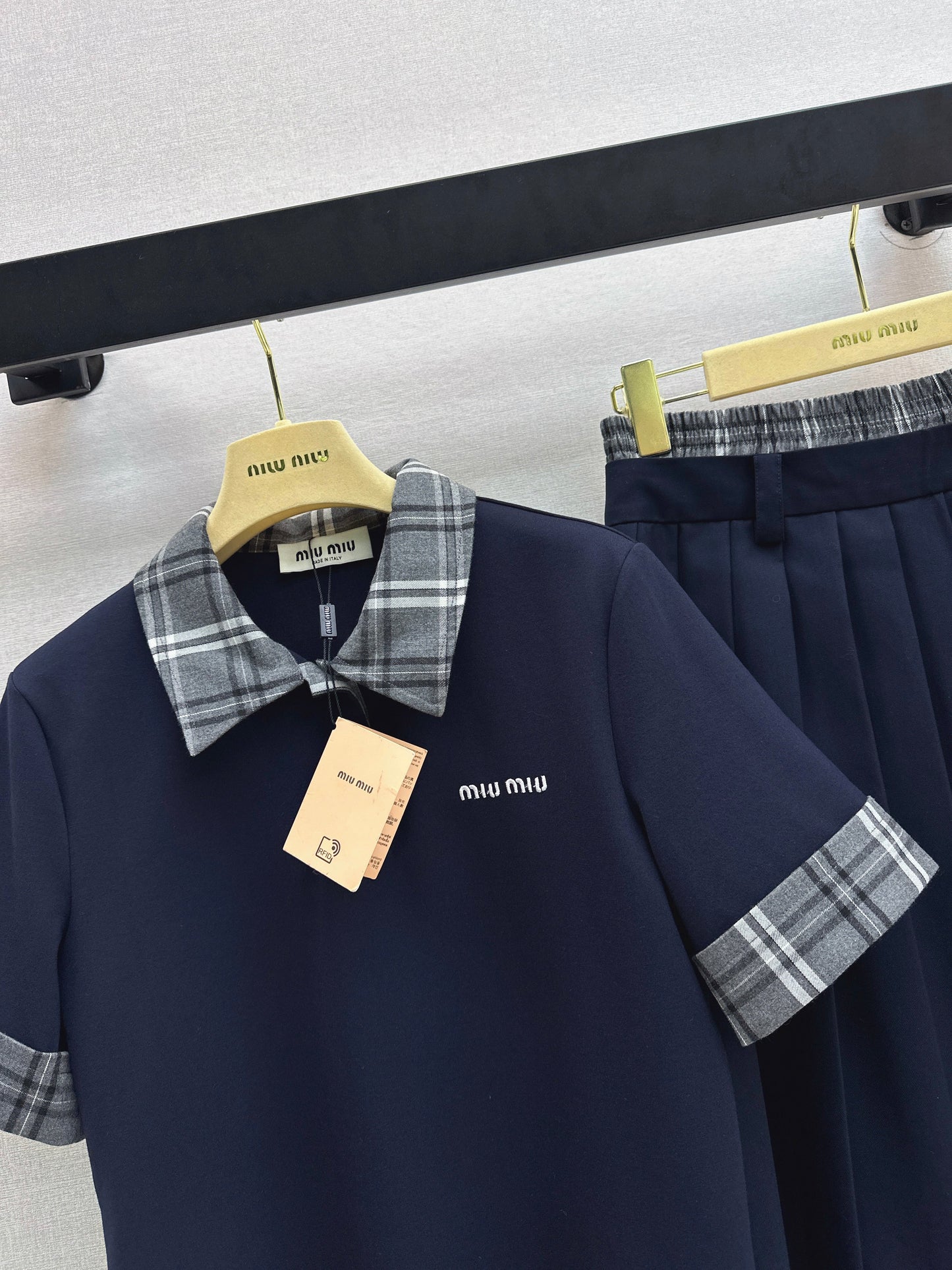 26SS NEW polo shirt+pleated skirts