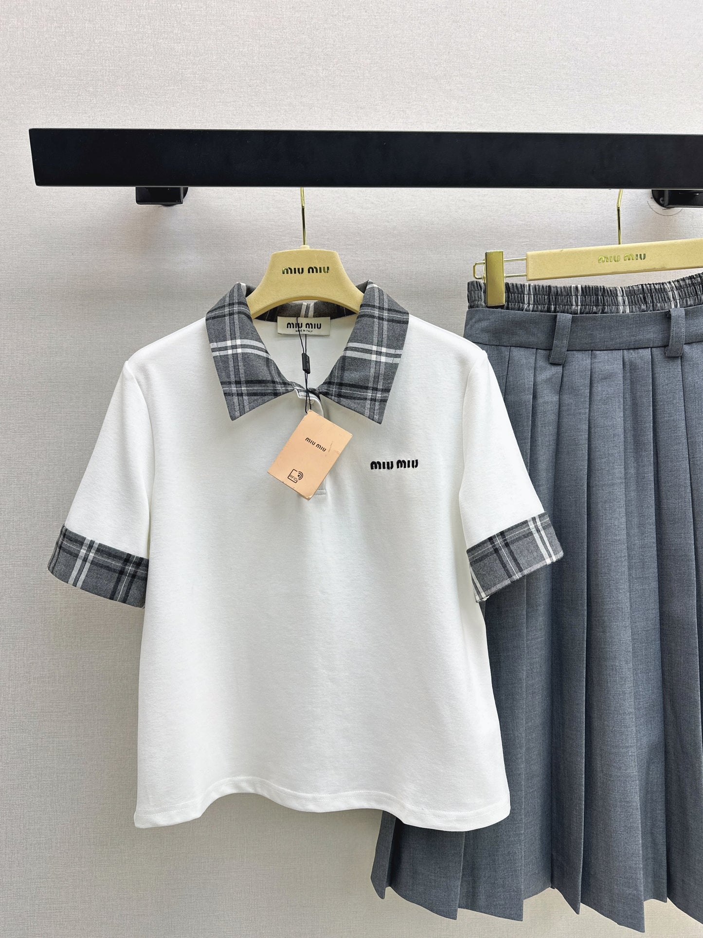 26SS NEW polo shirt+pleated skirts