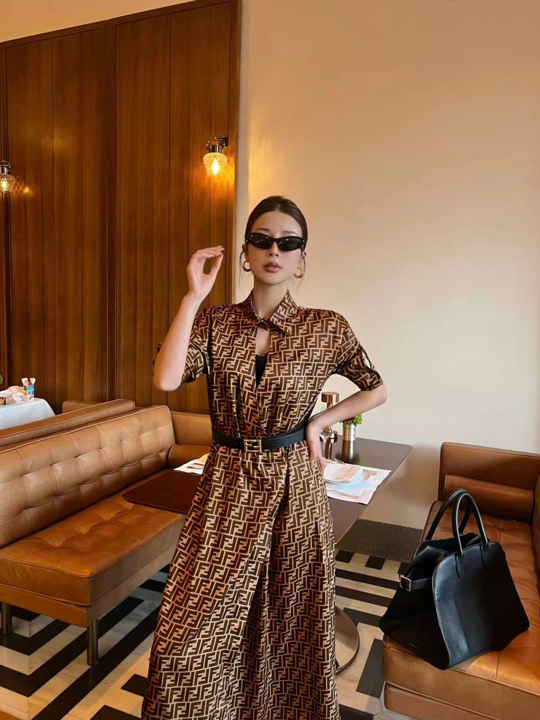 26SS NEW silk dress with belted