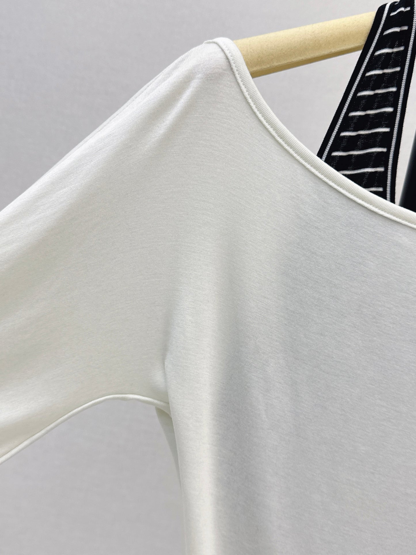26SS NEW 2in1 basic tee