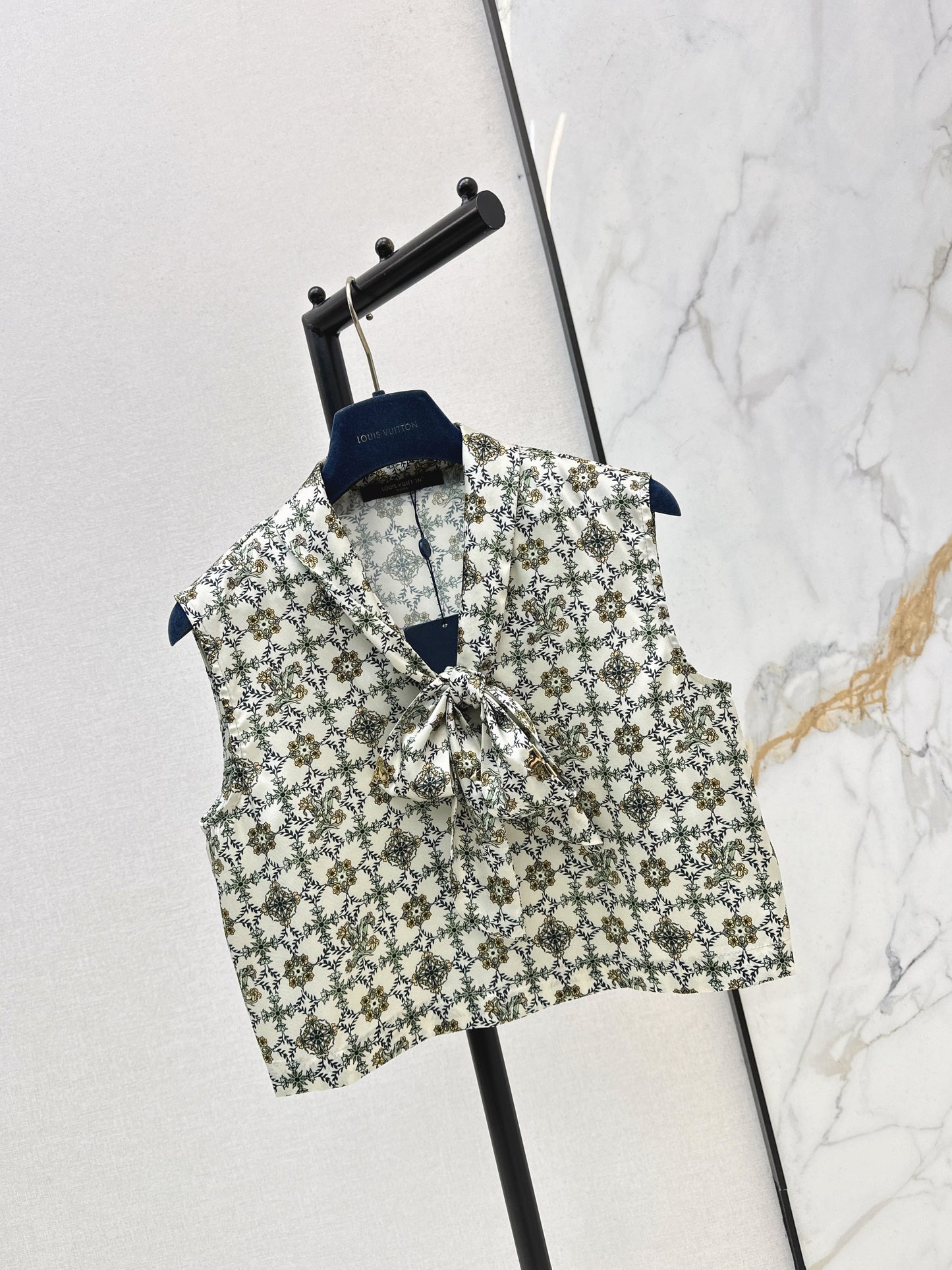 26SS NEW print sleeveless top