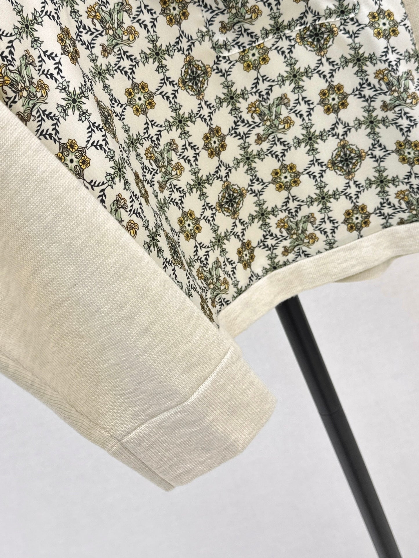 26SS NEW knitted sweater