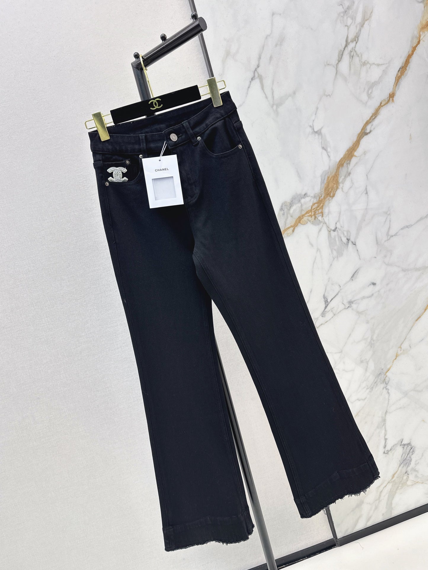 26SS NEUE Straight Jeans