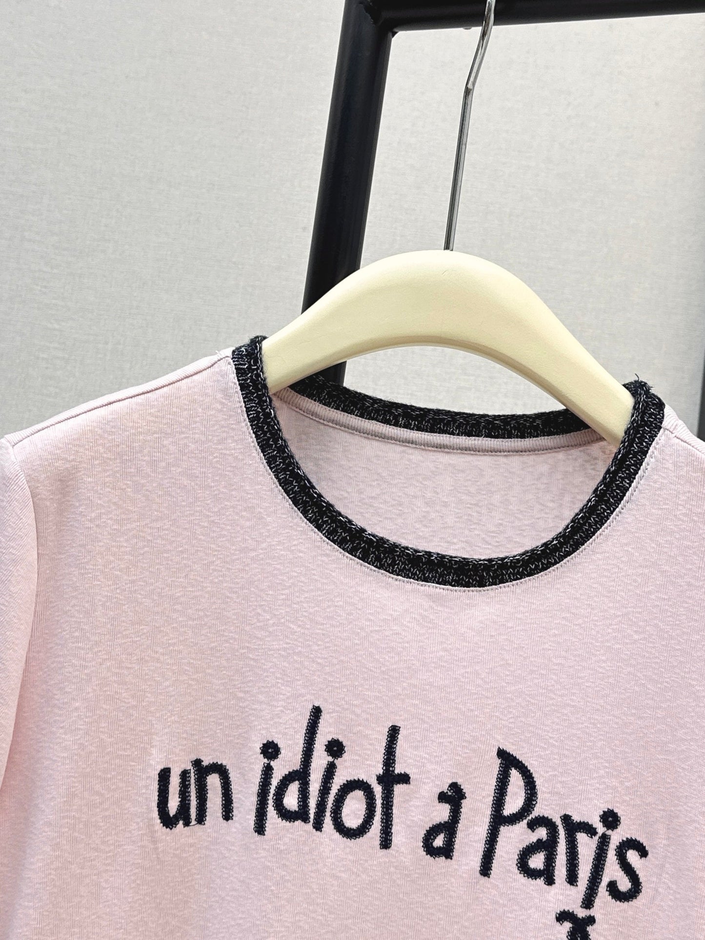 26SS NEUE bestickte T-Shirts