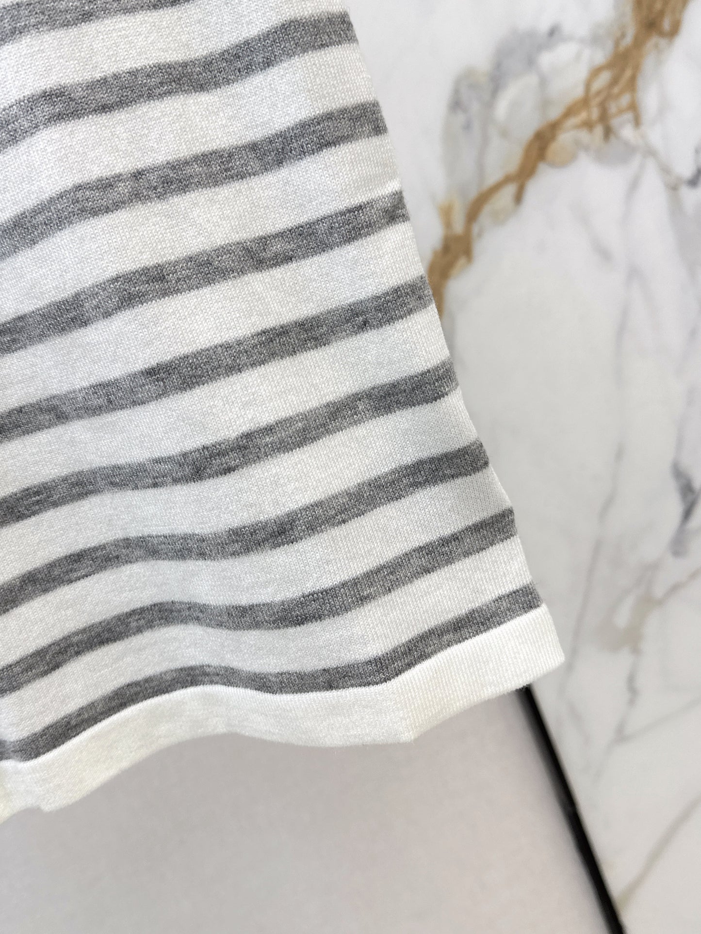 26SS NEUES gestreiftes Kurzarm-Strickteil