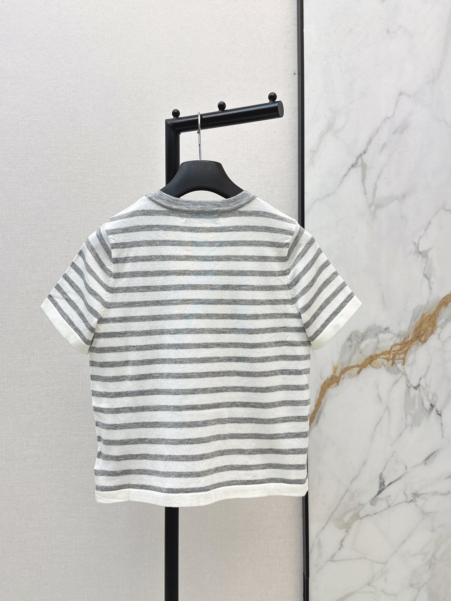 26SS NEUES gestreiftes Kurzarm-Strickteil