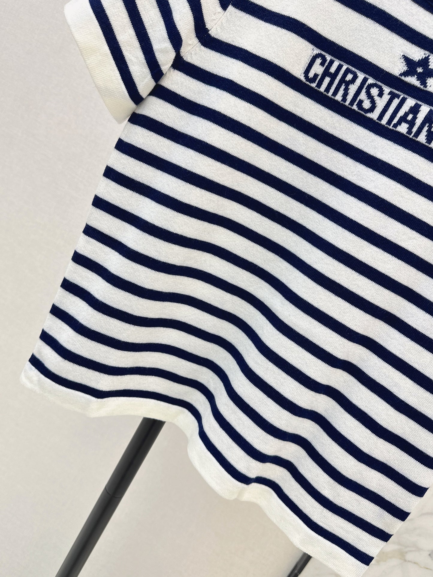 26SS NEUES gestreiftes Kurzarm-Strickteil