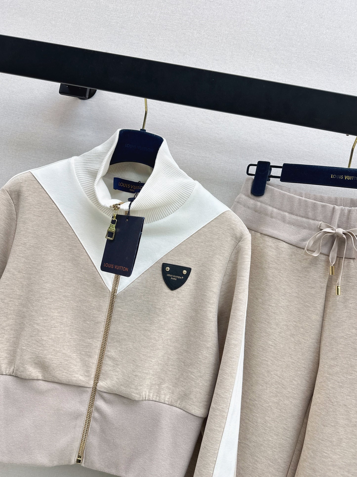 26SS NEW contract stand-collar jacket+straight pants sets