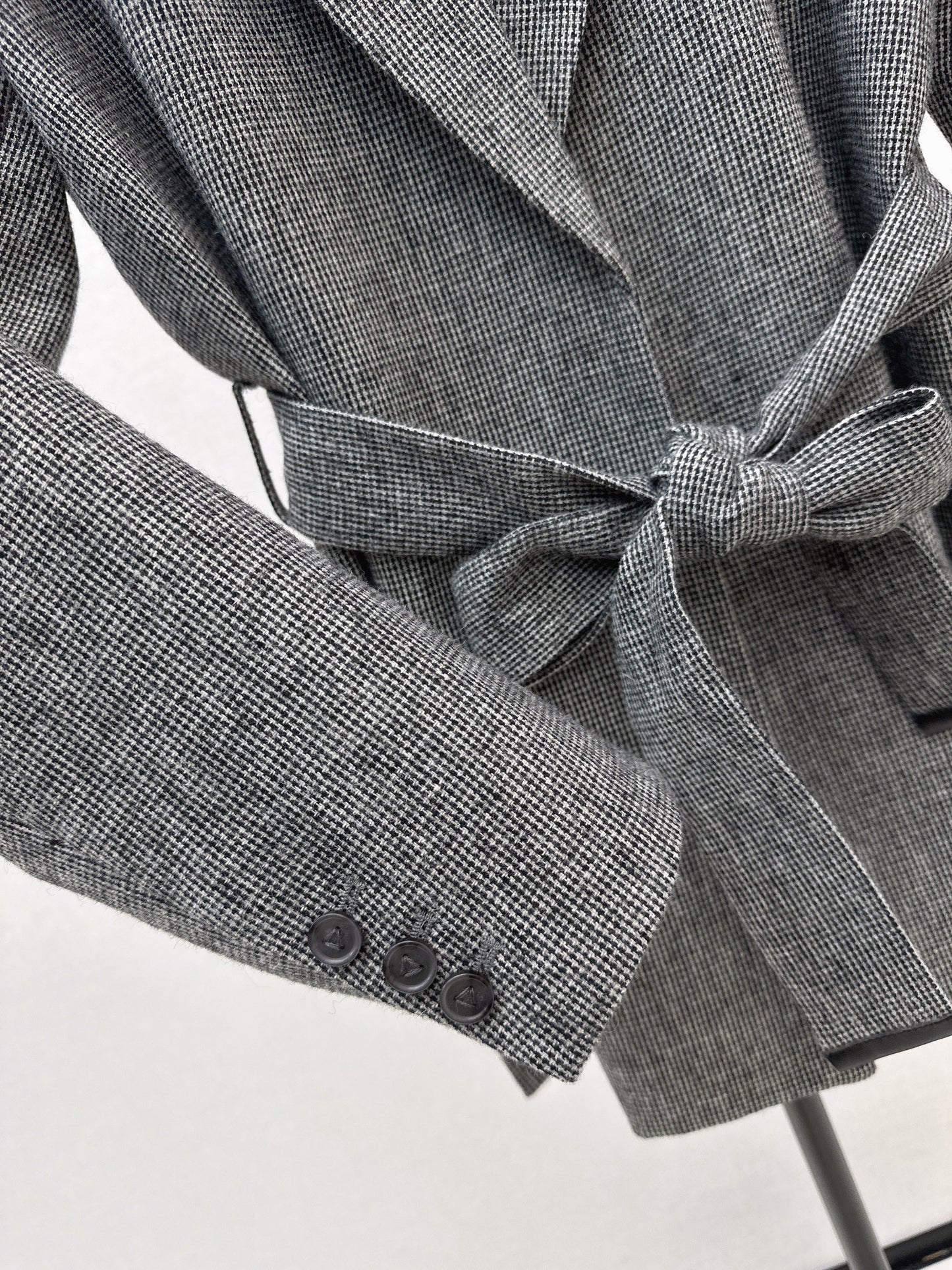 26SS NEW belted blazer