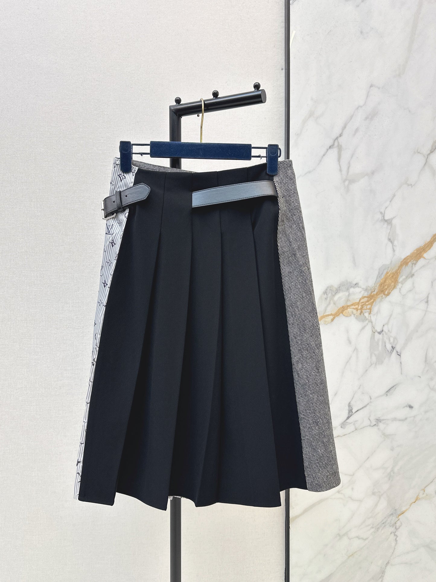 26SS NEW contract skirts