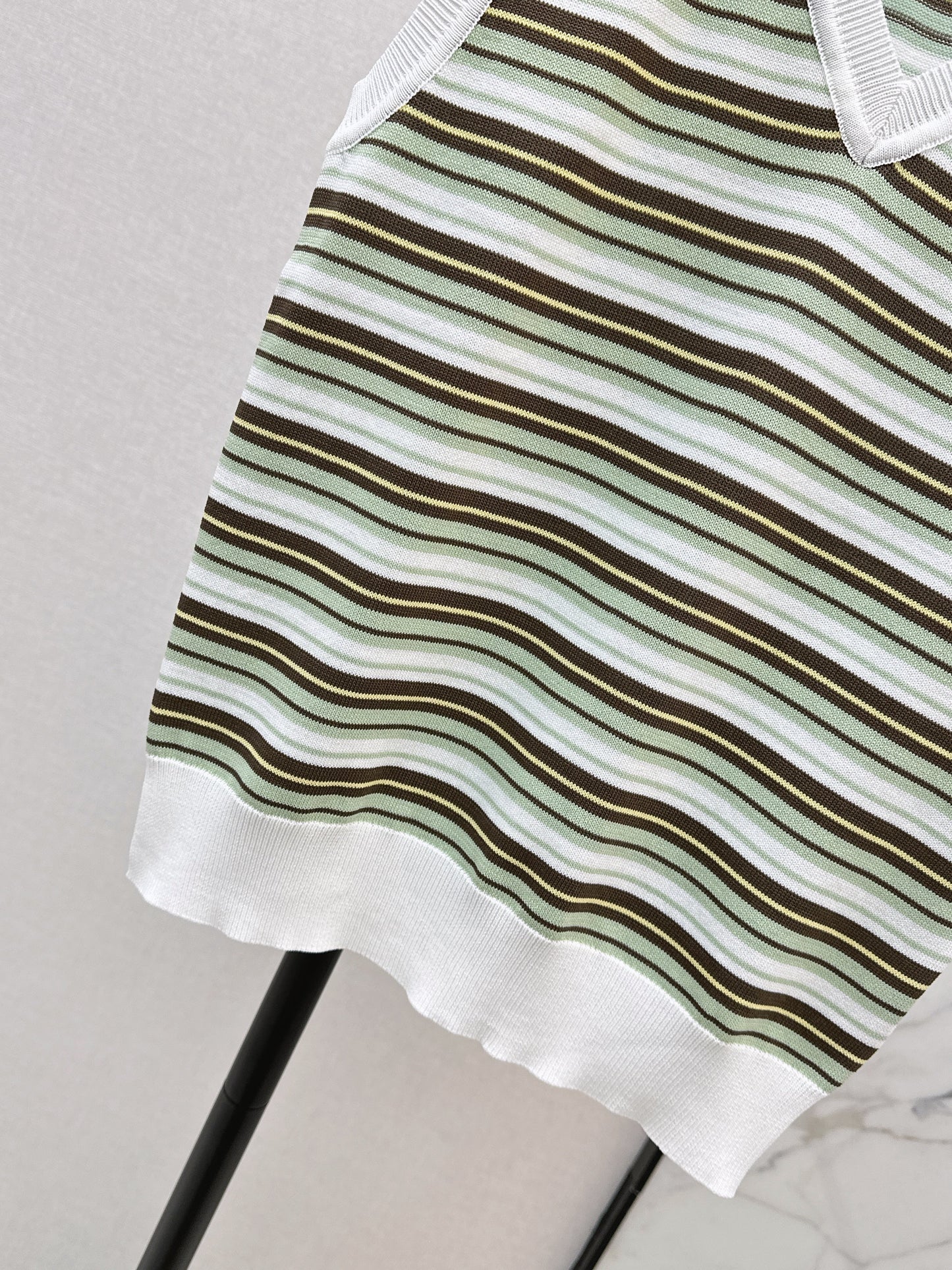 26SS NEW stripe knitted vest