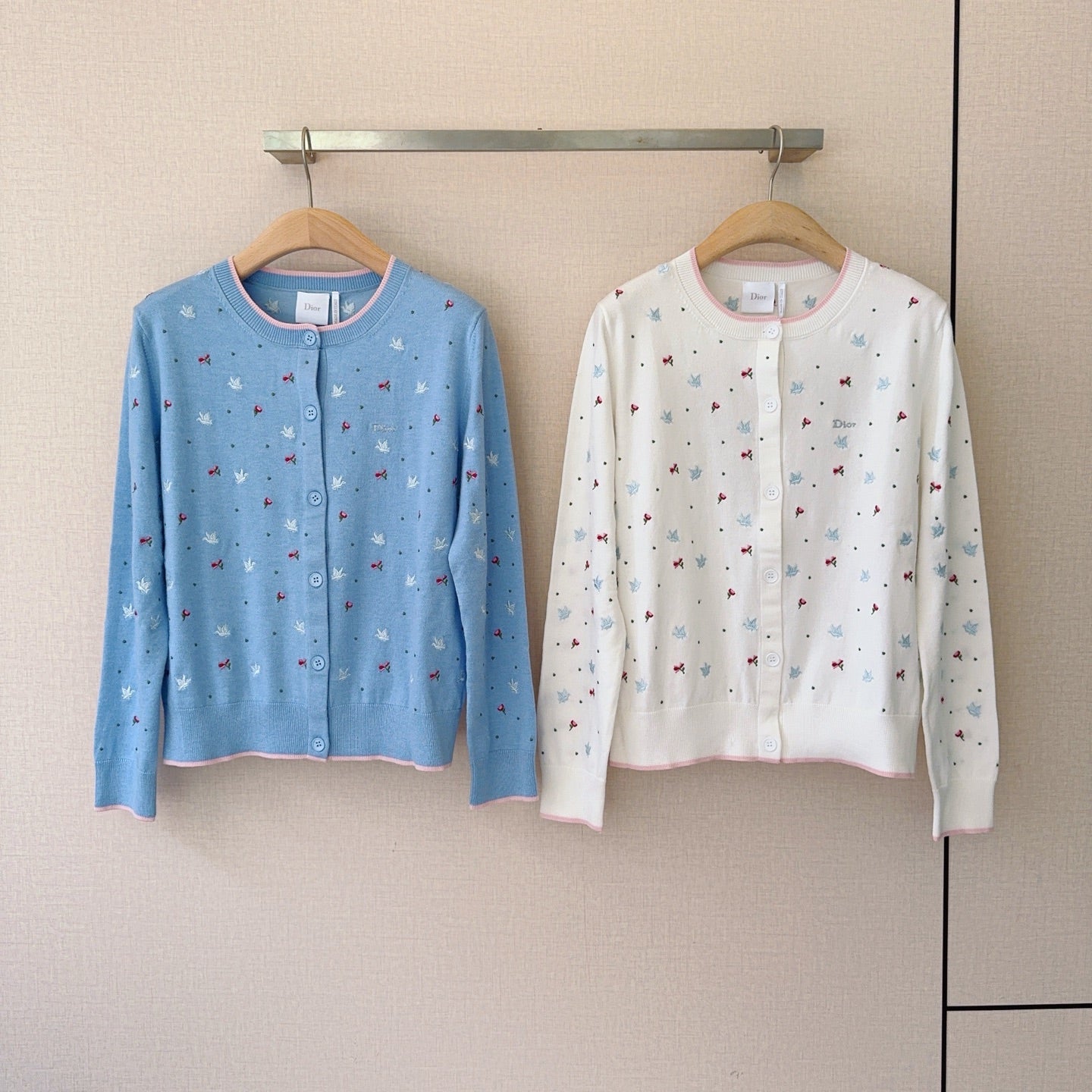 26SS NEW Meet the starry flower cluster knitted cardigan