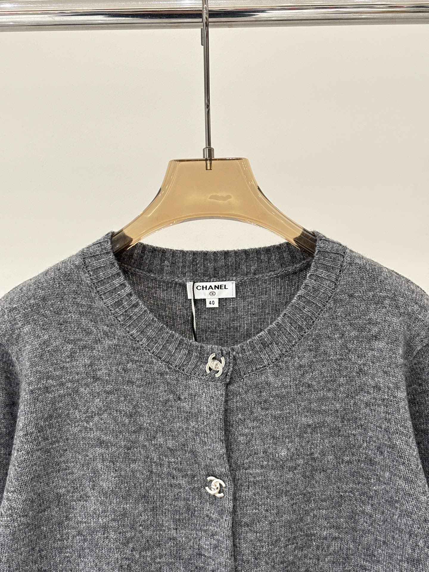 🔥HOT🔥26SS NEW popular round neck metal press button casual knitted cardigan
