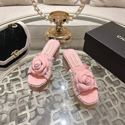 26SS NEW Camellia platform slippers