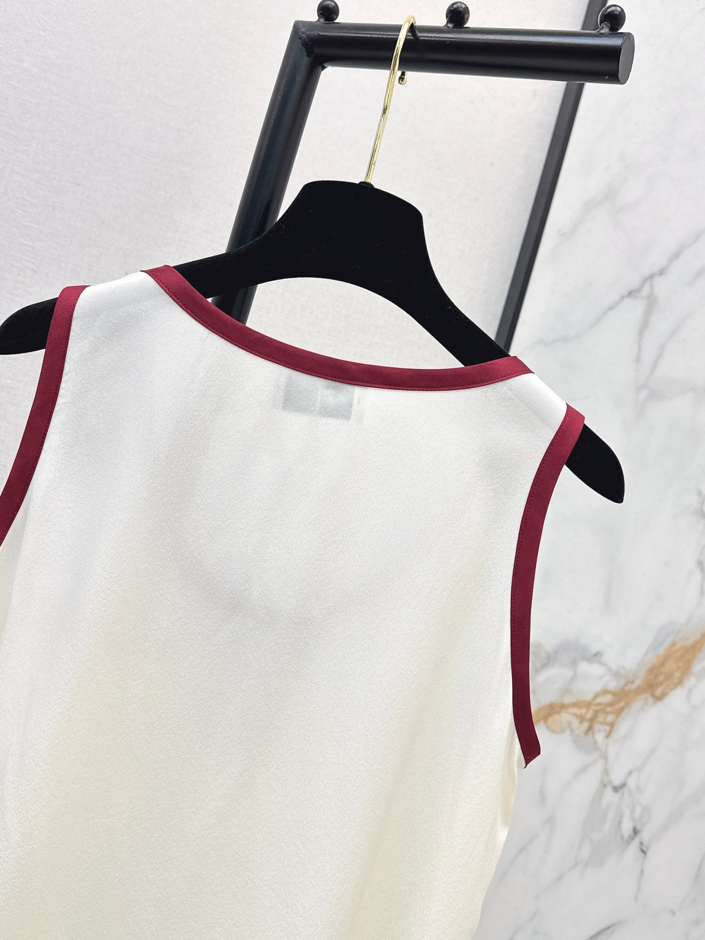26SS NEW silk vest