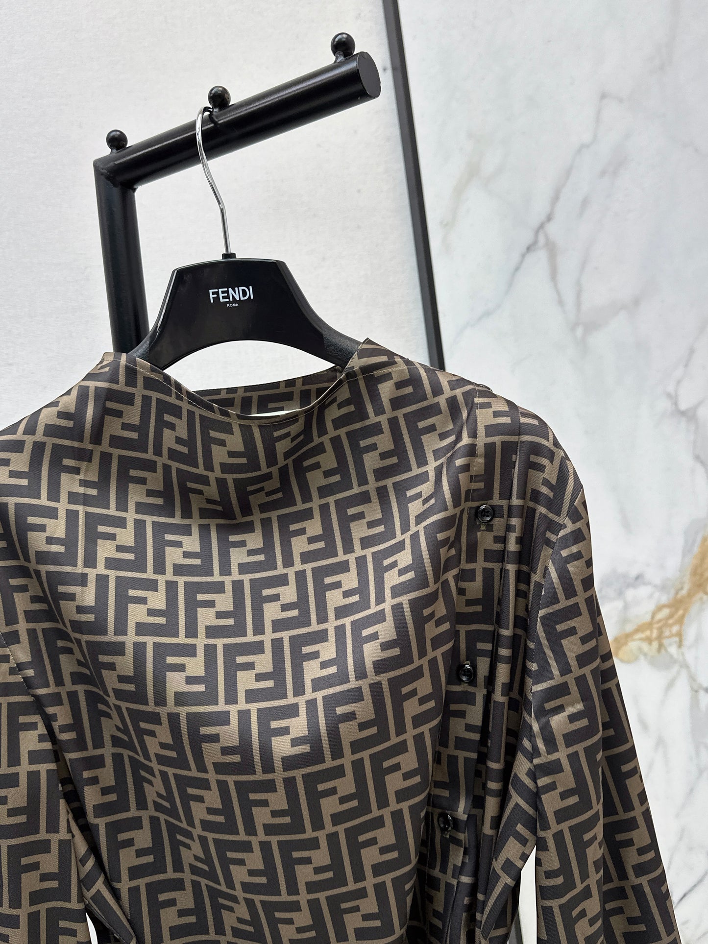 26SS NEUES Klassisches Double F Presbyopie-Hemd