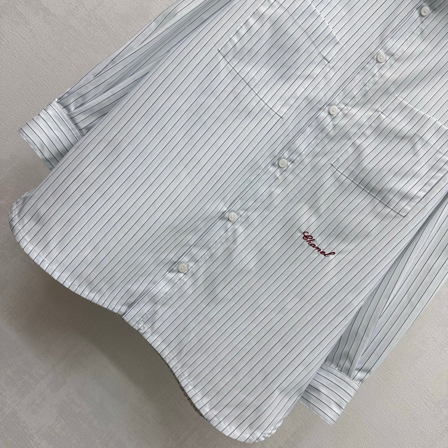 🔥Höchste Qualität🔥26SS NEUES blau-weiß gestreiftes Langarmhemd