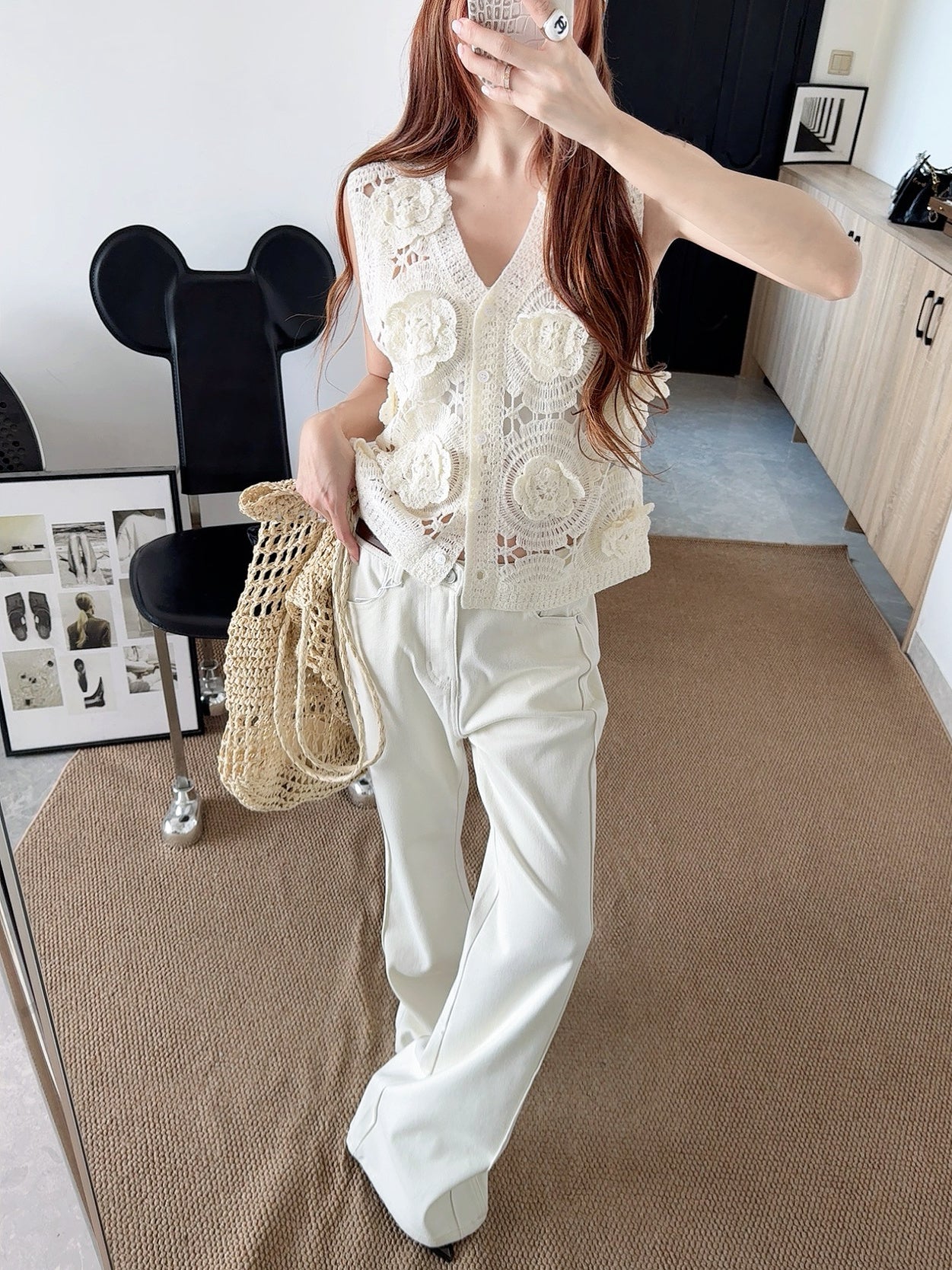 26SS NEW Three-dimensional hand-crocheted short knitted vest