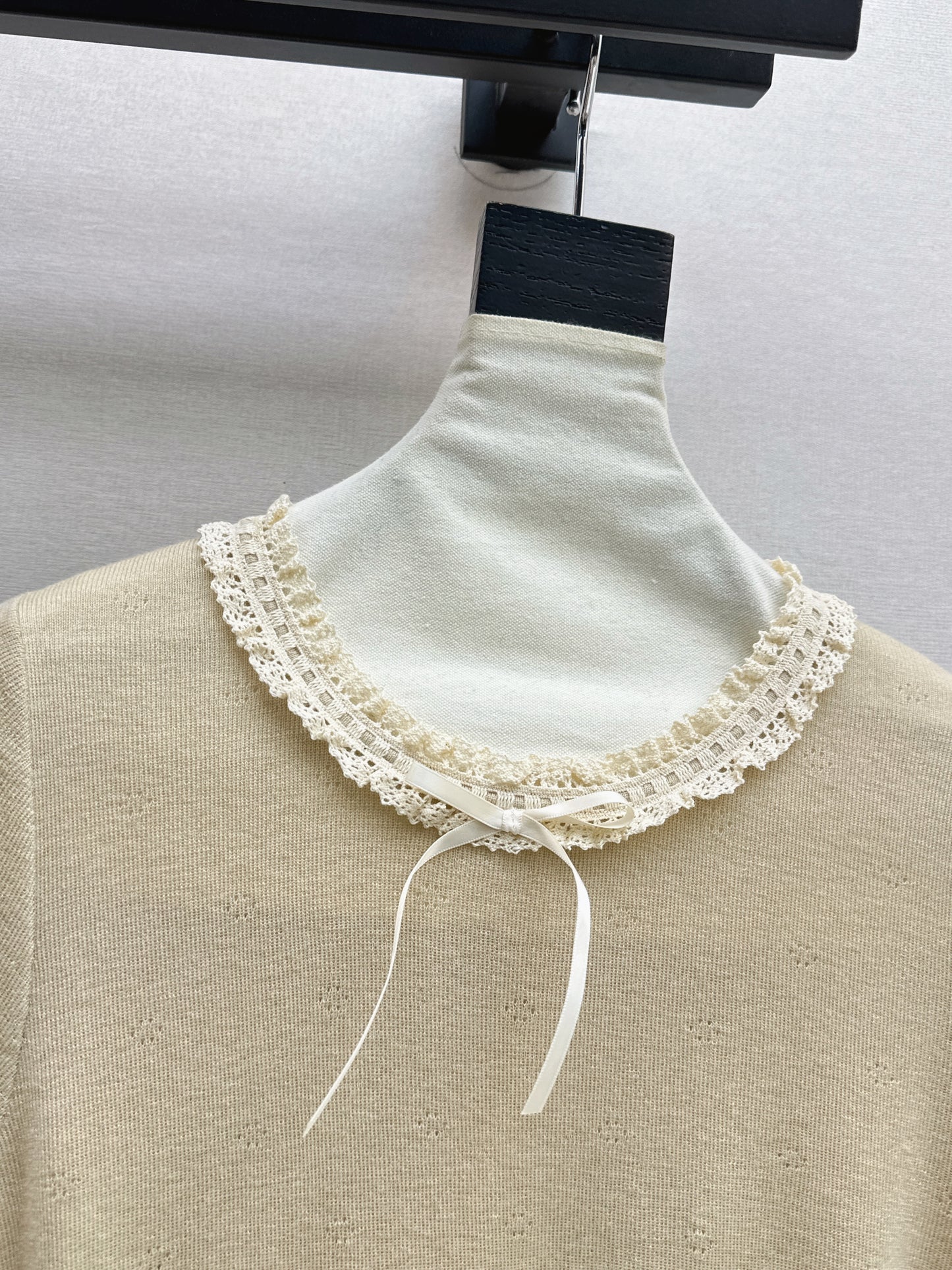 26SS NEW Age-reducing French sweater