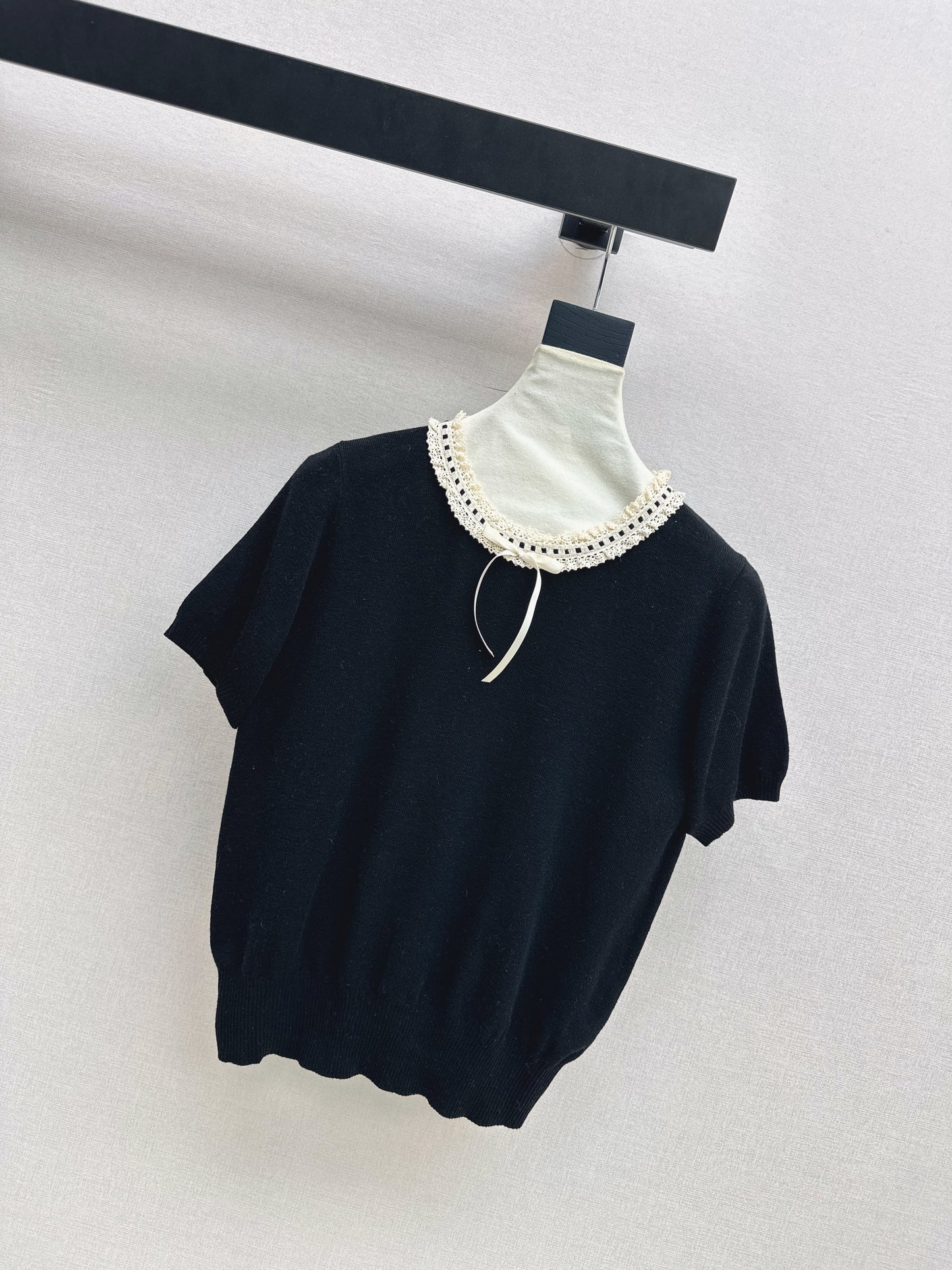 26SS NEW Age-reducing French sweater
