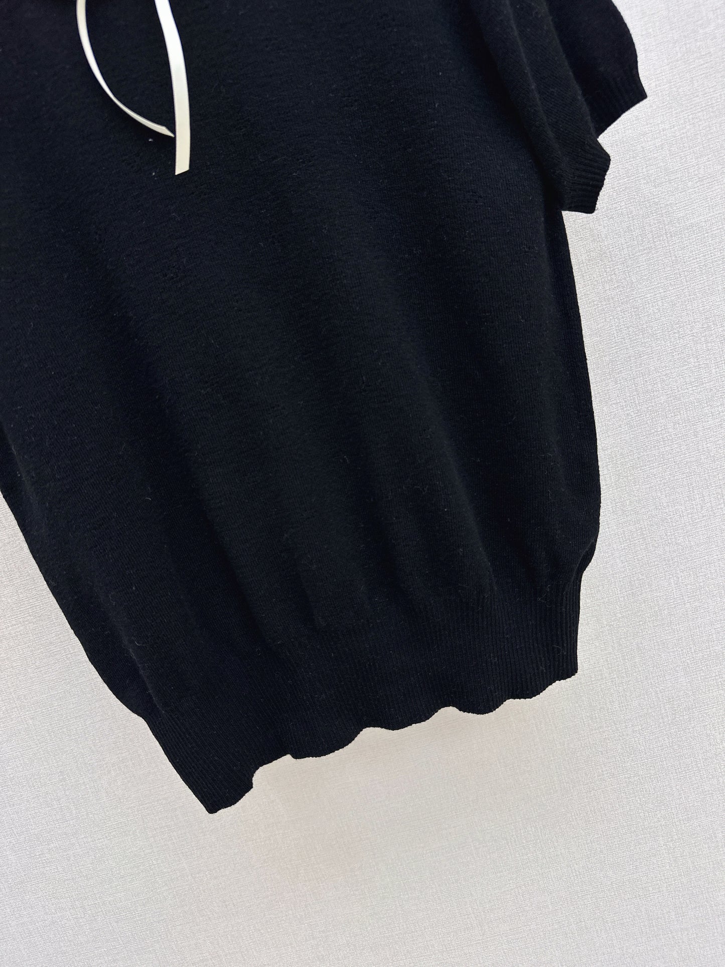 26SS NEW Age-reducing French sweater