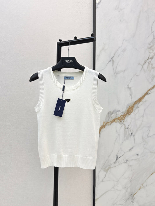 26SS NEW Sleeveless knitted vest with triangle logo decoration
